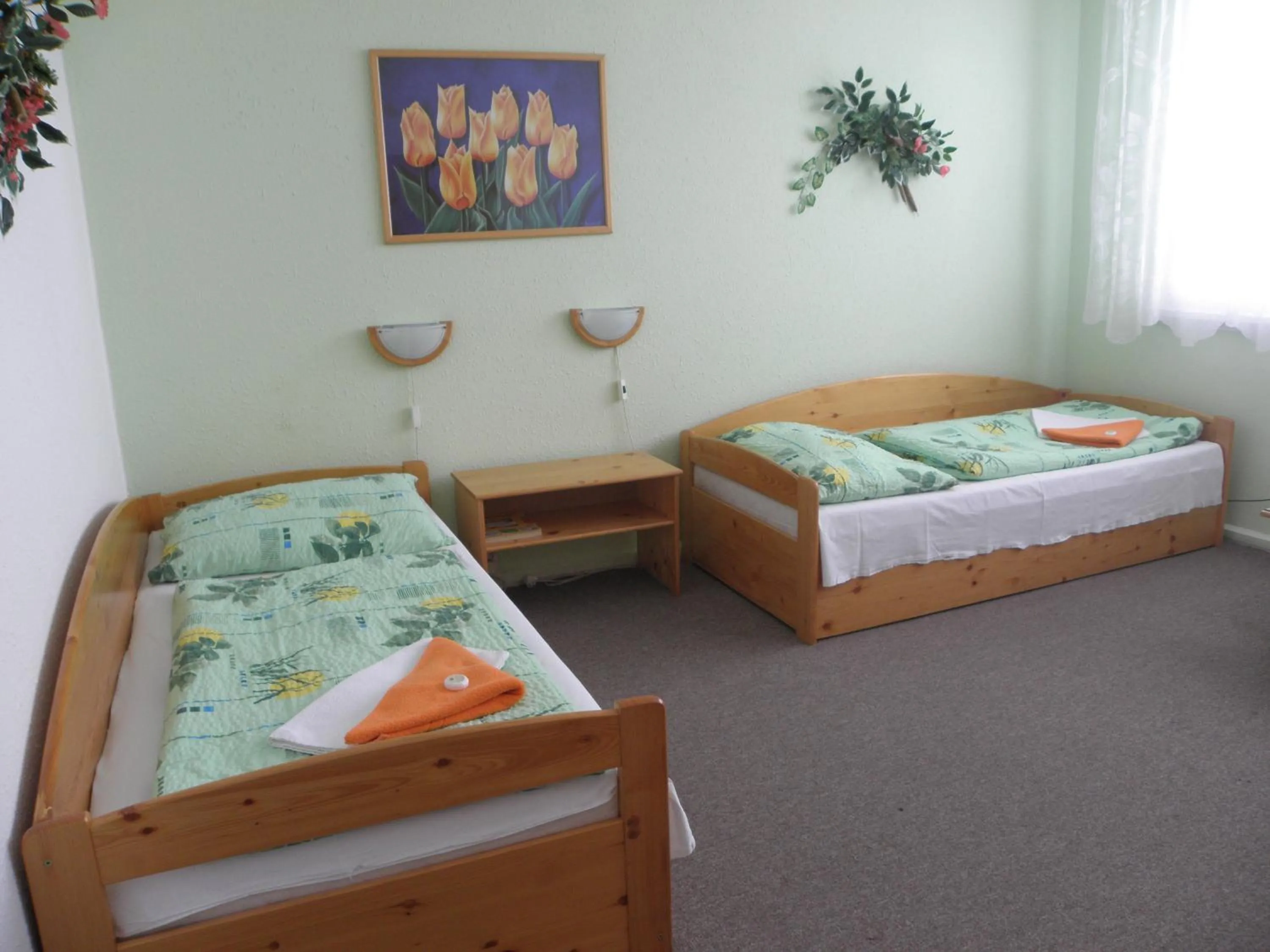 Photo of the whole room, Bed in Hotel Milotel