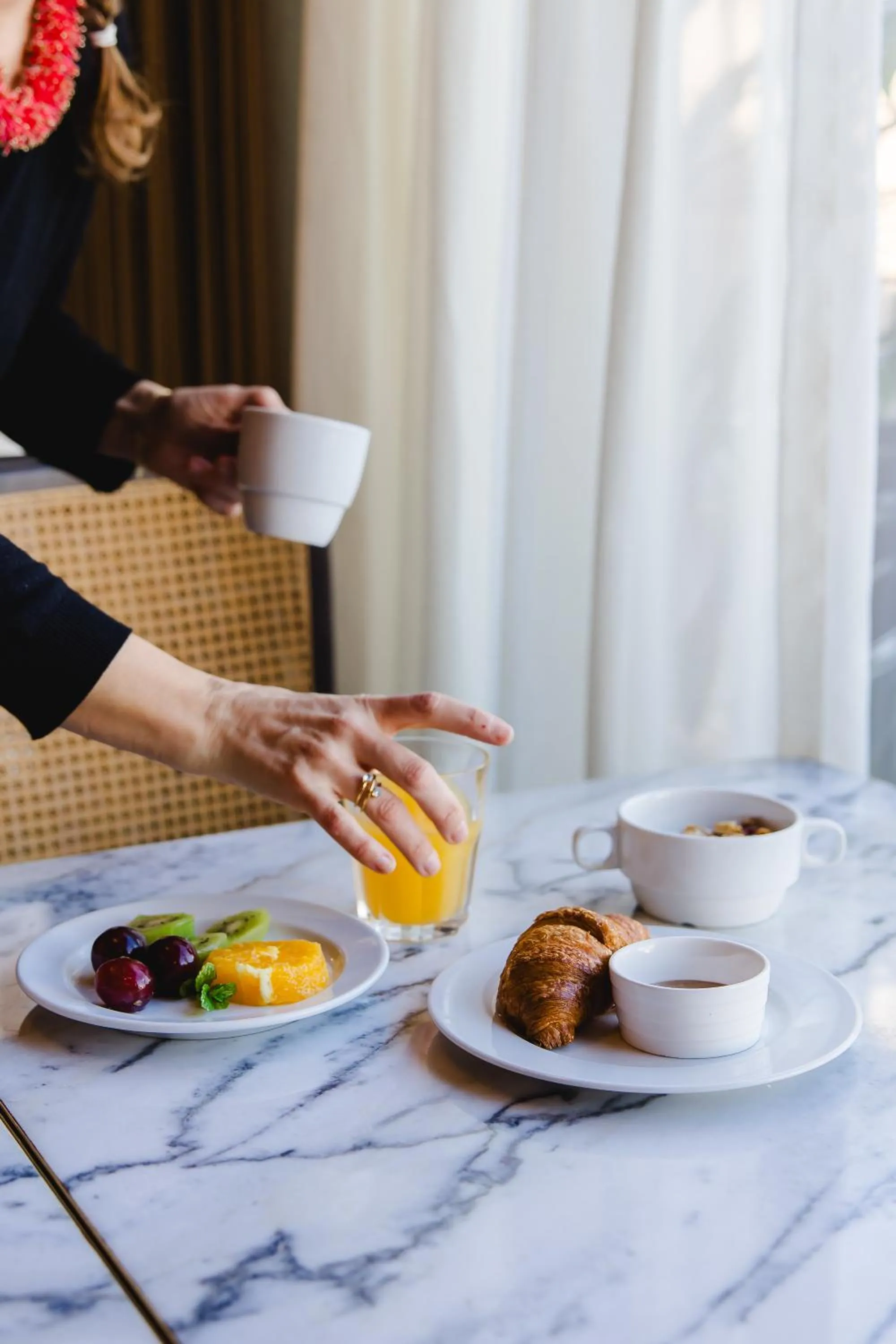 Breakfast in Canadiano Urban Nature Hotel