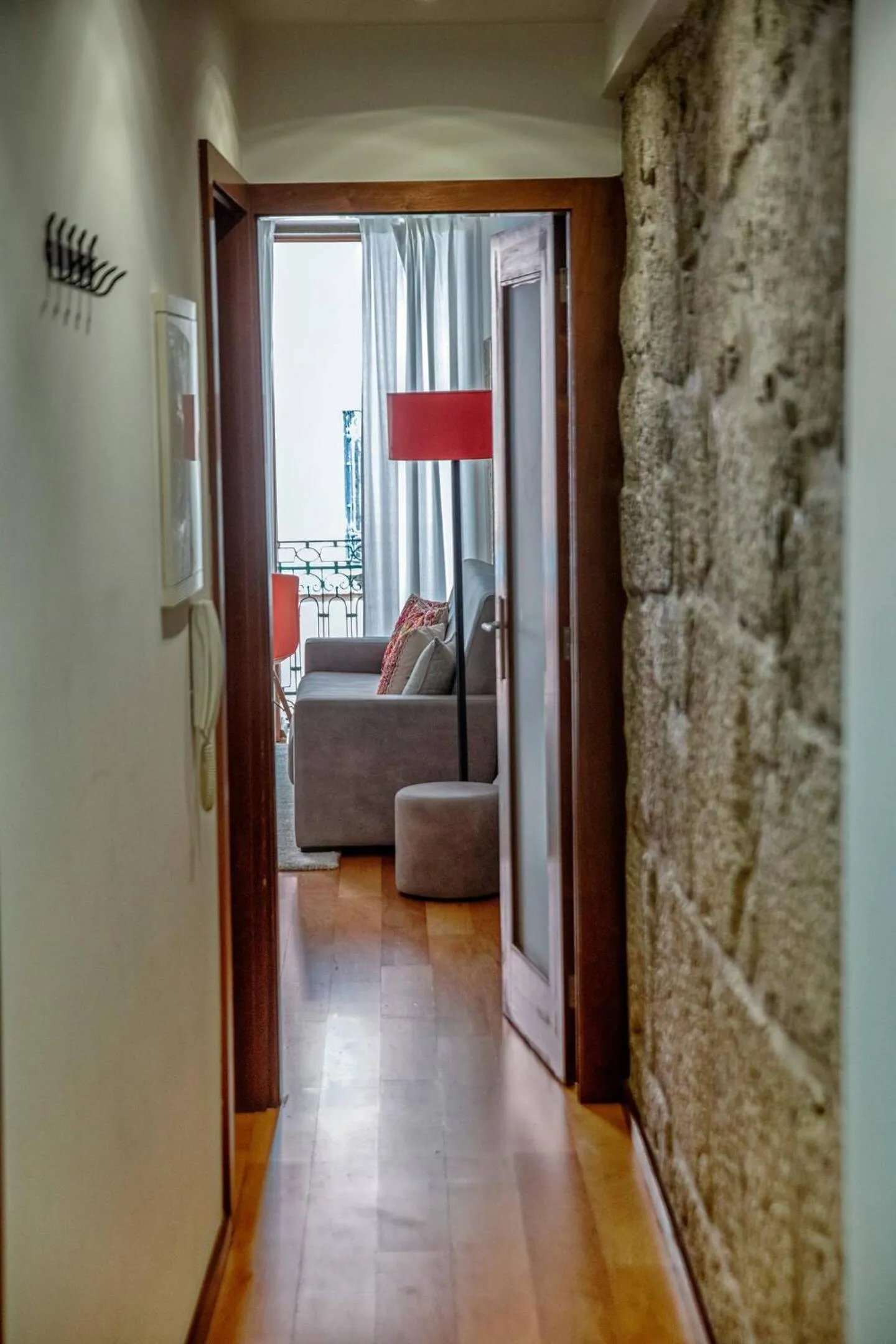 Decorative detail, Bed in Try Oporto - Ribeira