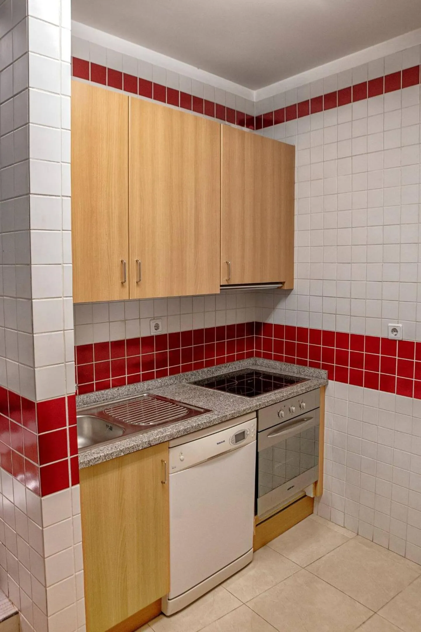 Kitchen or kitchenette in Try Oporto - Ribeira