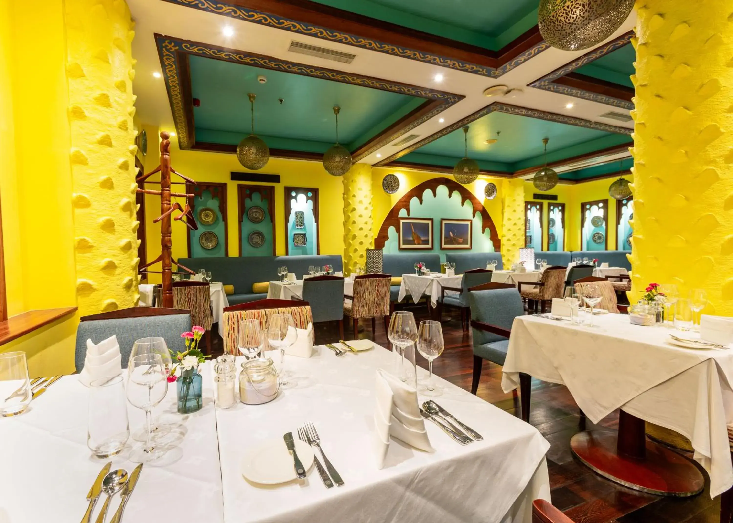 Restaurant/places to eat in Dar es Salaam Serena Hotel Restaurant/places to eat in Dar es Salaam Serena Hotel