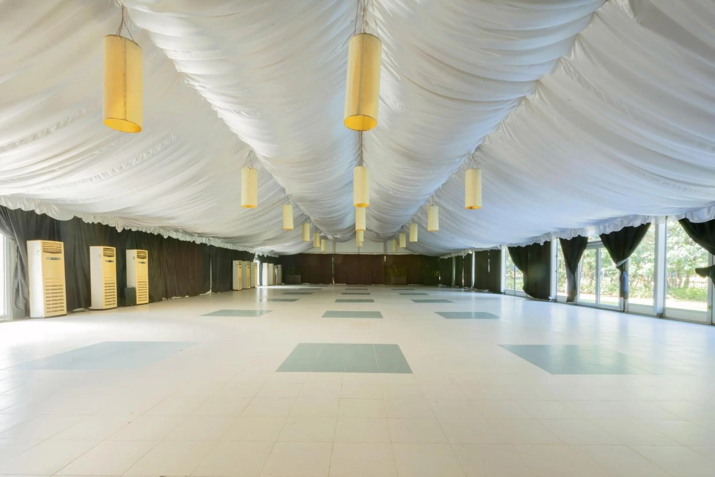 Meeting/conference room in Dar es Salaam Serena Hotel