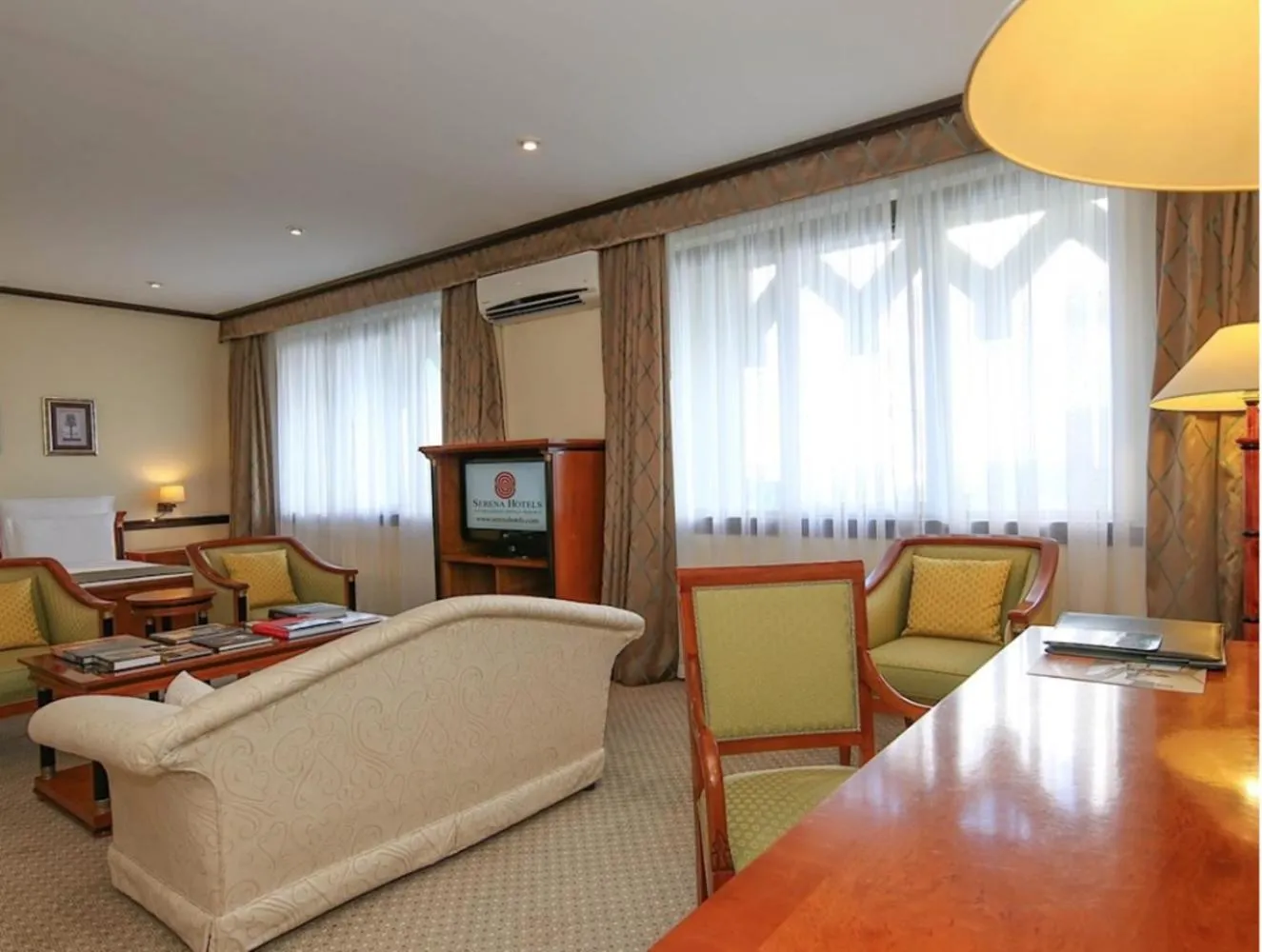 TV and multimedia in Dar es Salaam Serena Hotel