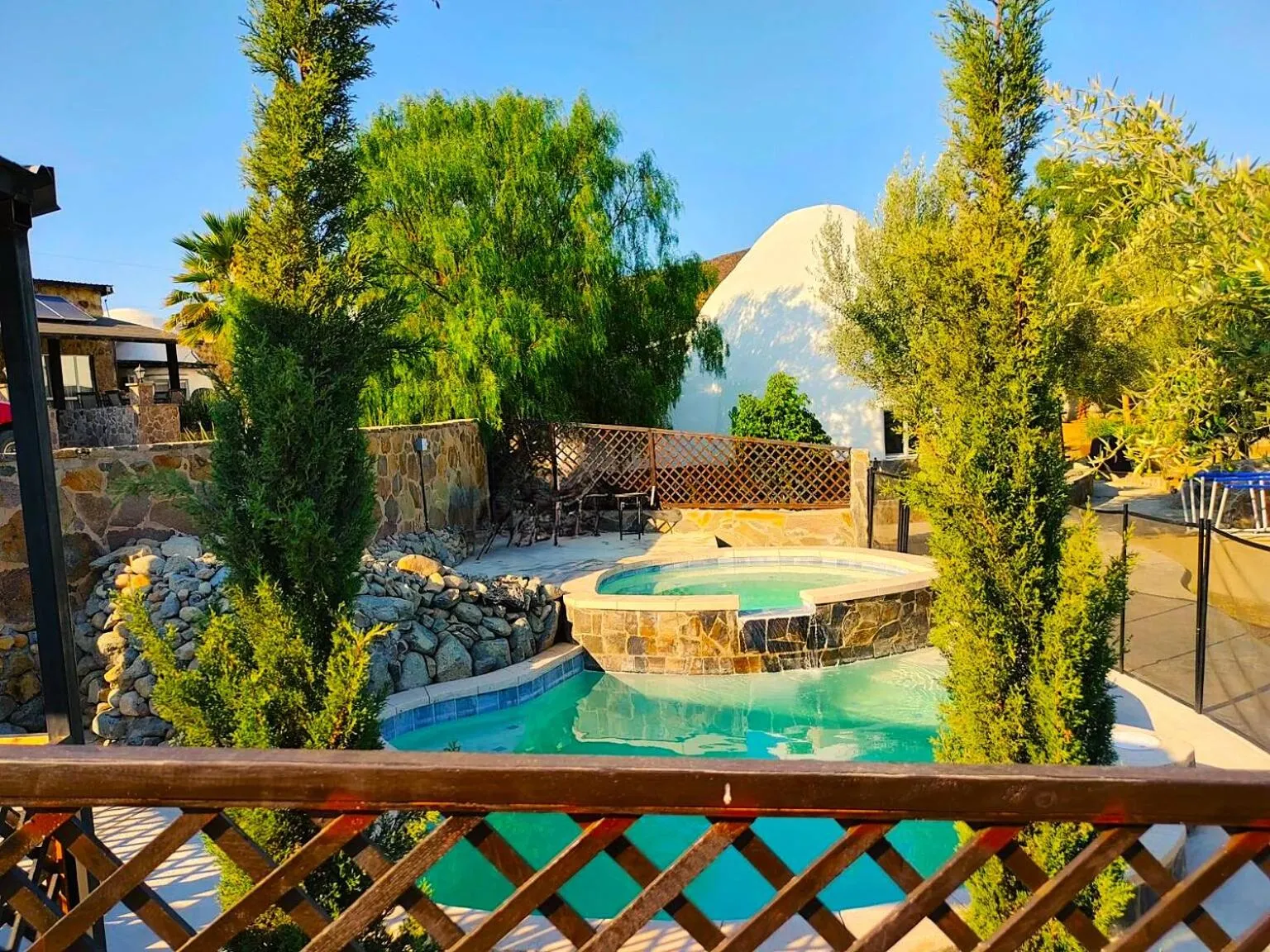 Hacienda Eco-Domes