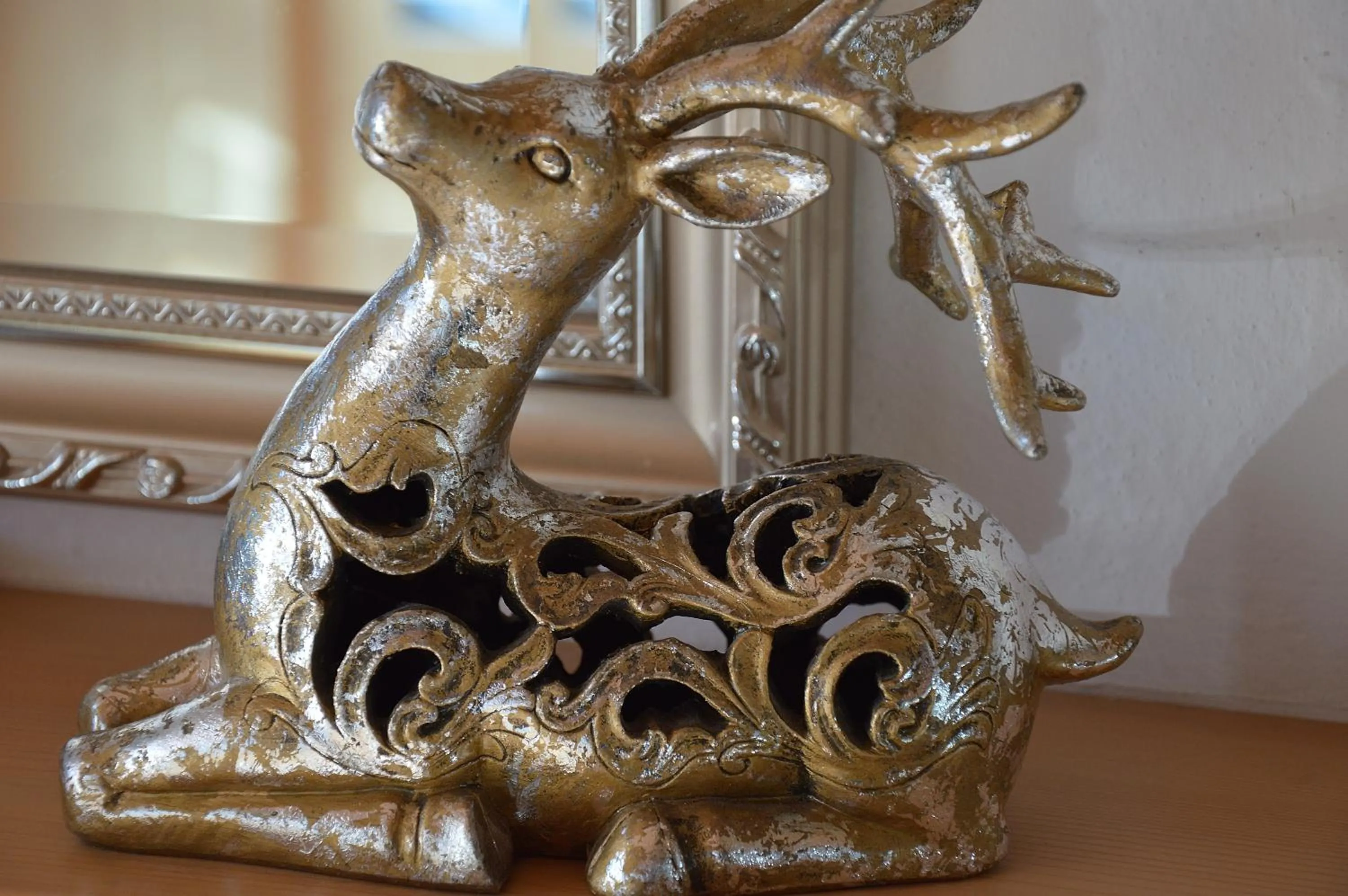 Decorative detail in Hotel Fanes