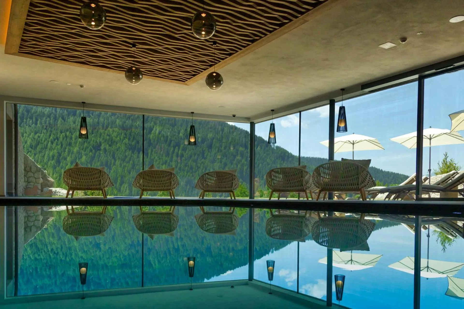 Pool view in Hotel Fanes