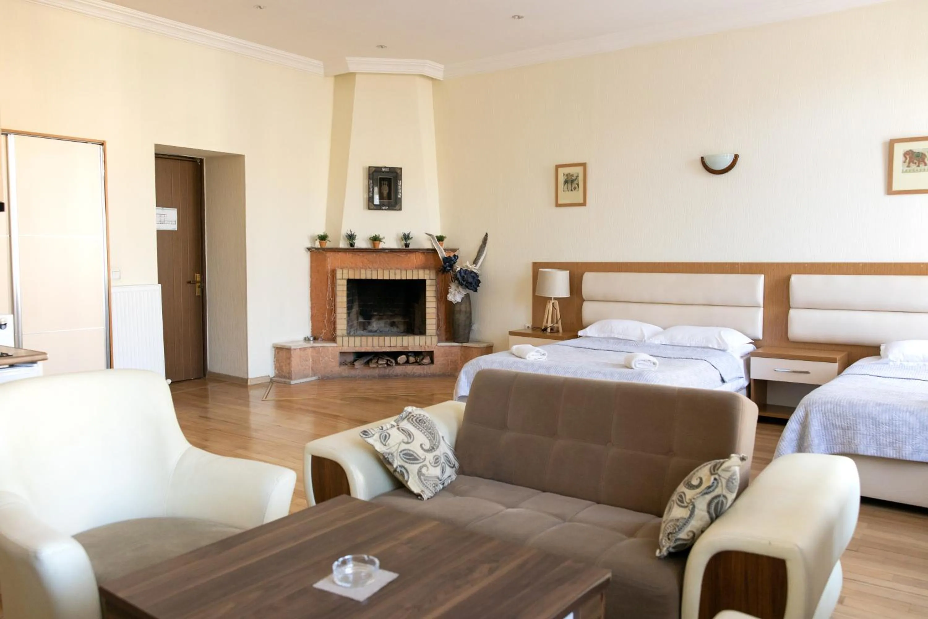 Bedroom in MARJANI apartments