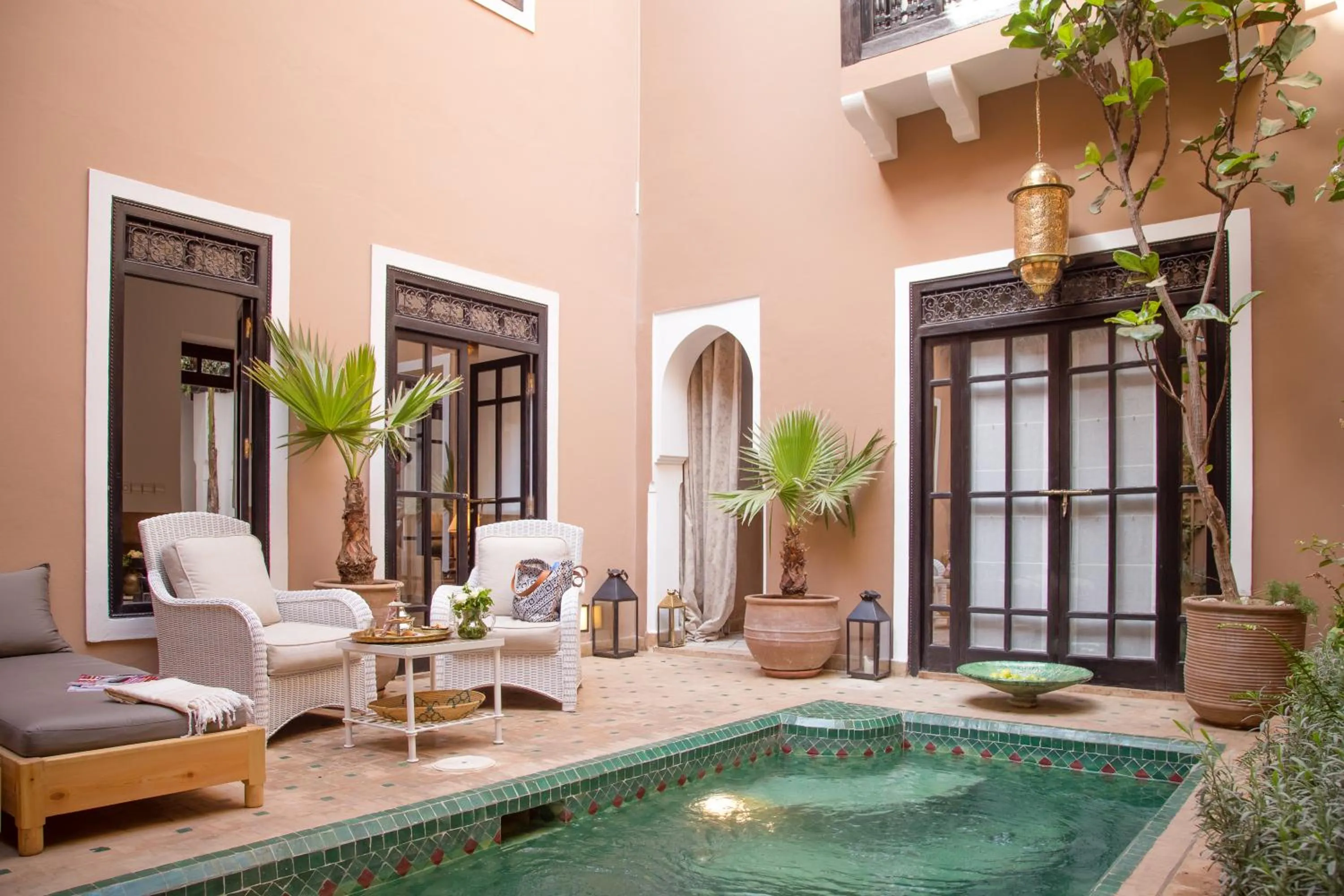 Swimming pool in Riad Olema et Spa