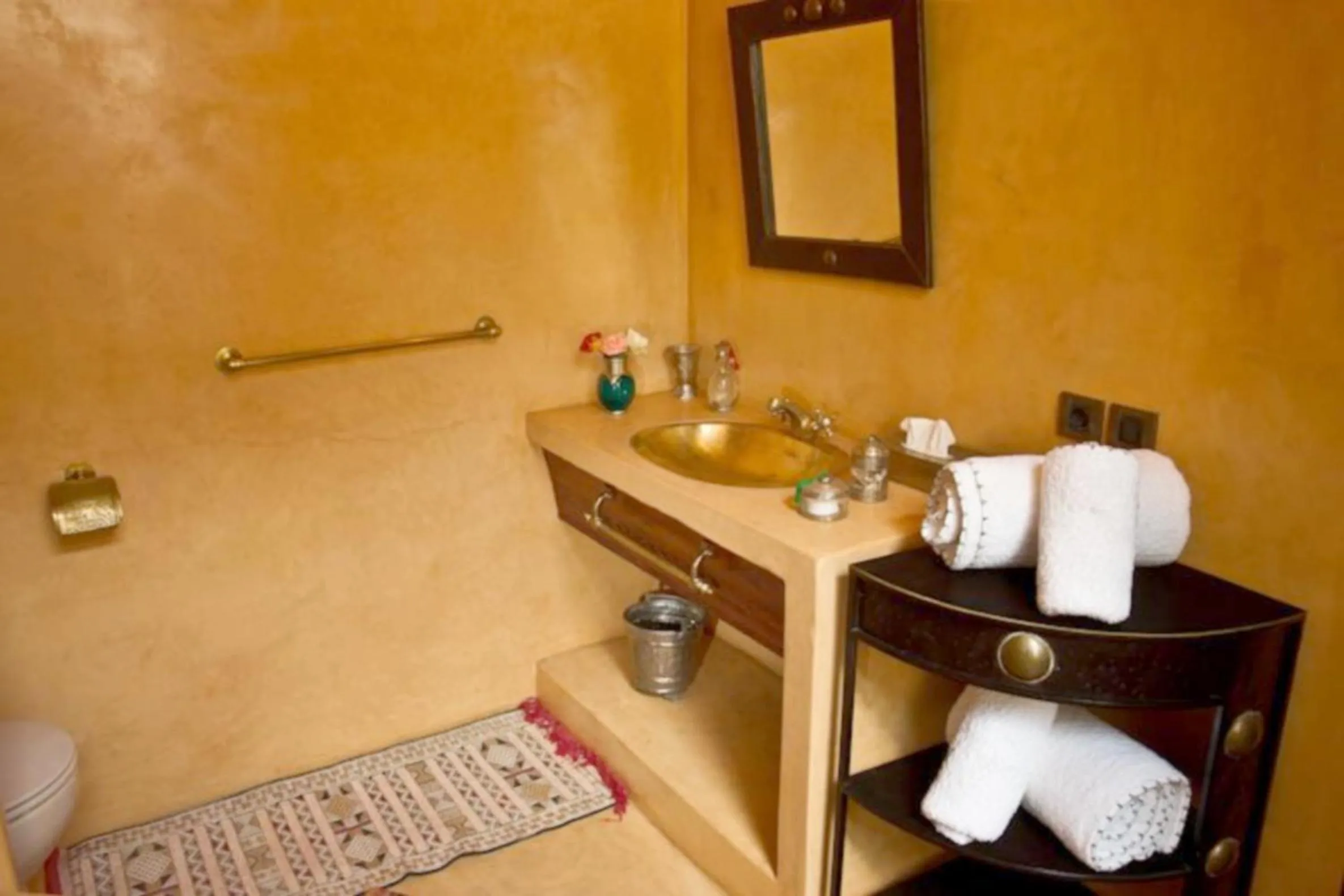 Bathroom in Riad Al Loune