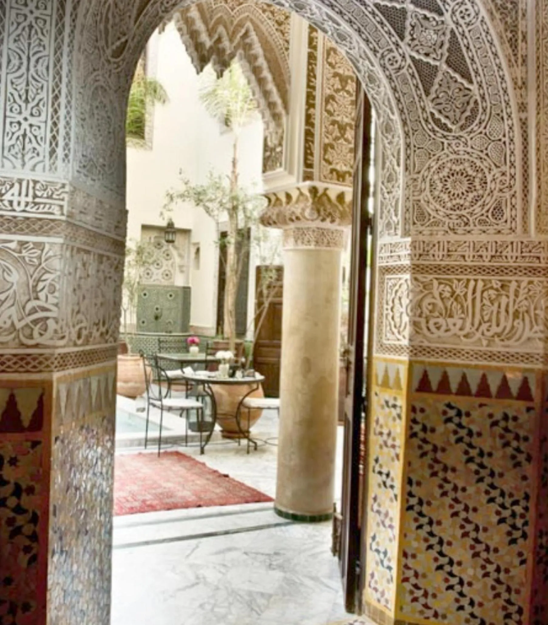 Decorative detail in Riad Al Loune