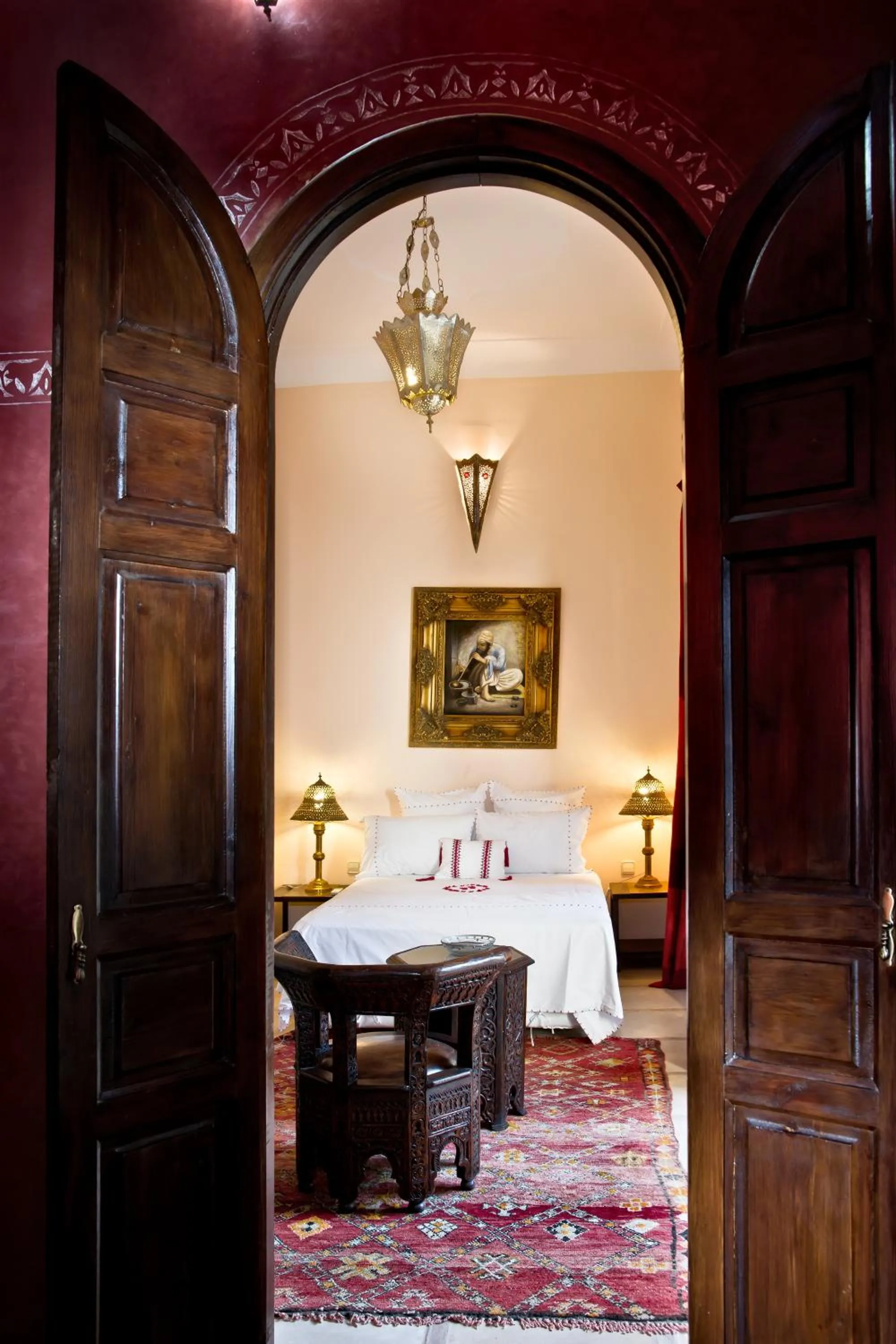 Photo of the whole room, Bed in Riad Al Loune