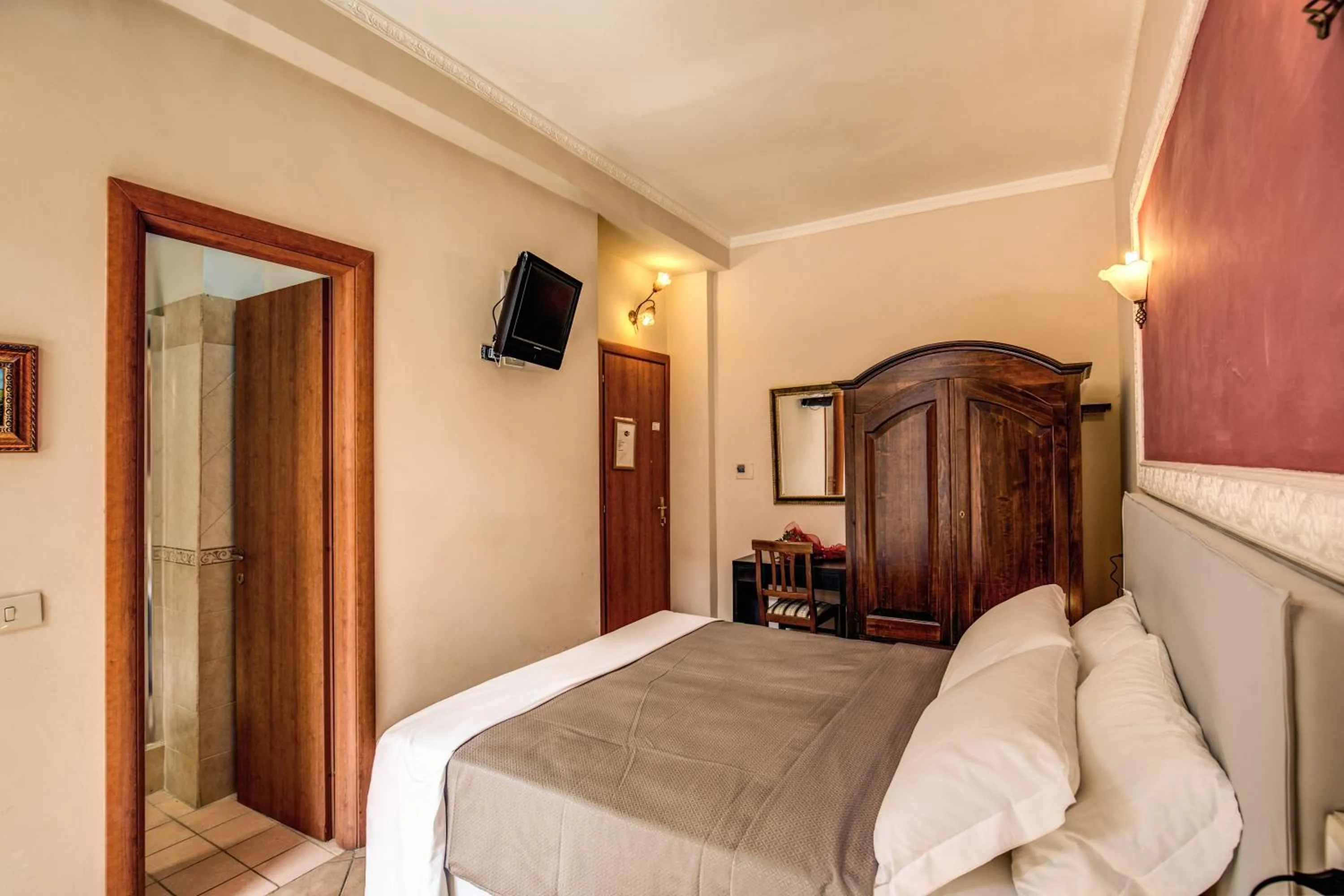 Property building, Bed in Beautiful Home