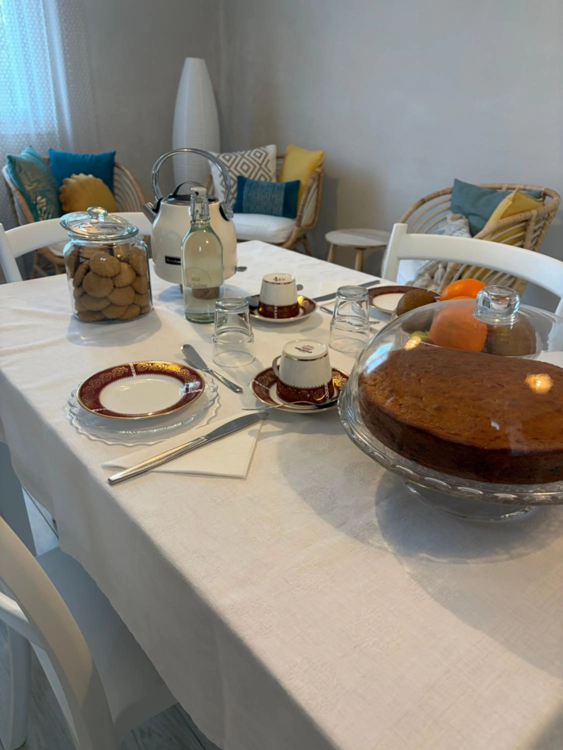 Continental breakfast in B&B Le Saline Bed & Breakfast