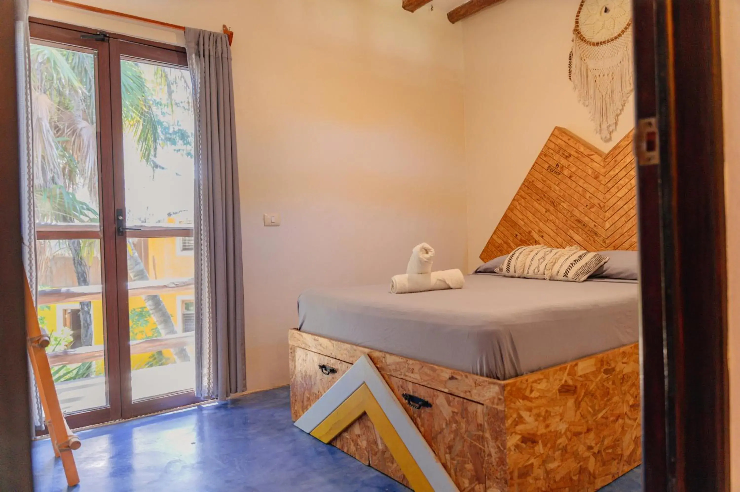 Double Room in Tribu Hostel Double Room in Tribu Hostel