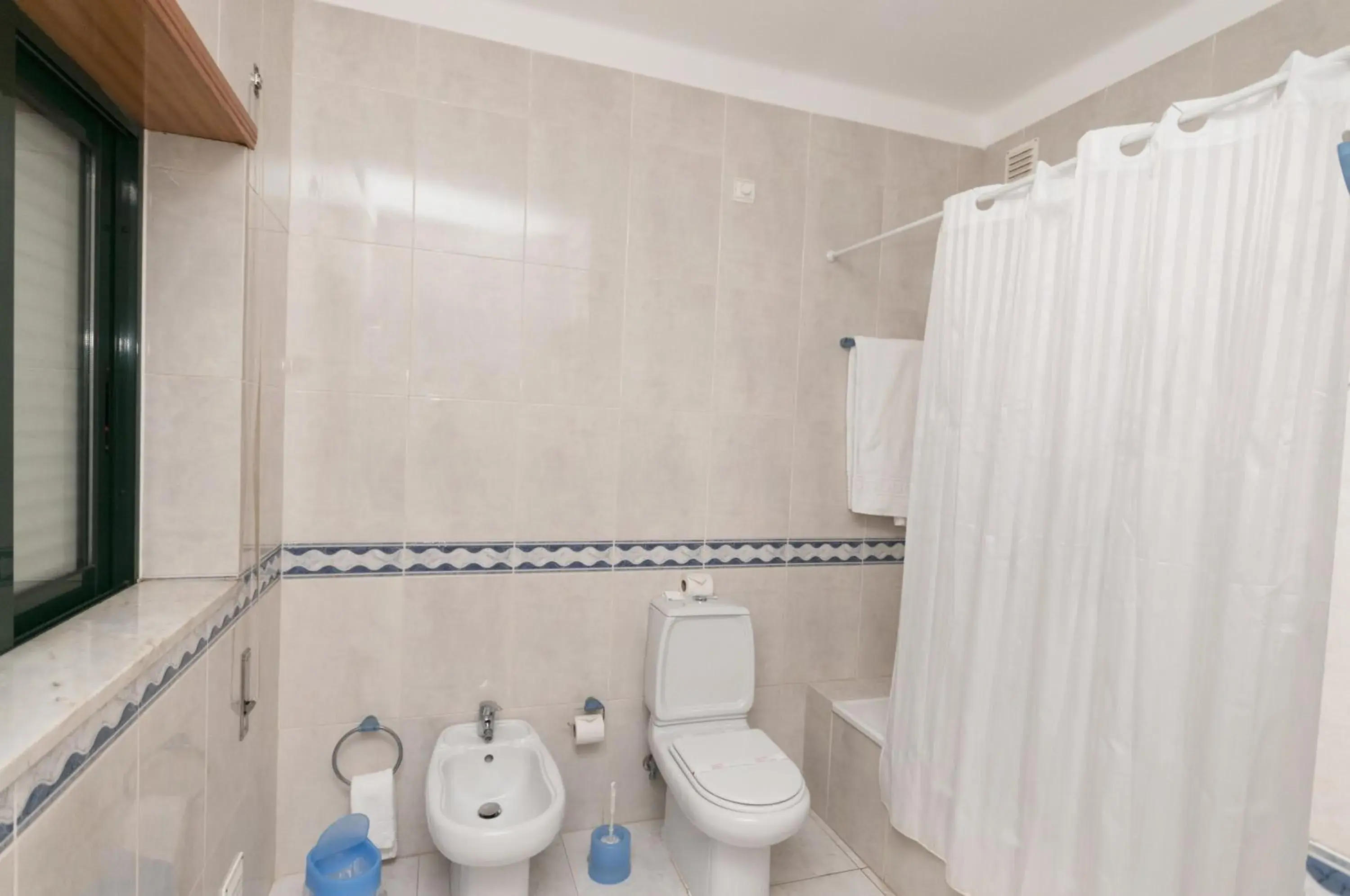 One-Bedroom Apartment in Plaza Real by Atlantichotels One-Bedroom Apartment in Plaza Real by Atlantichotels