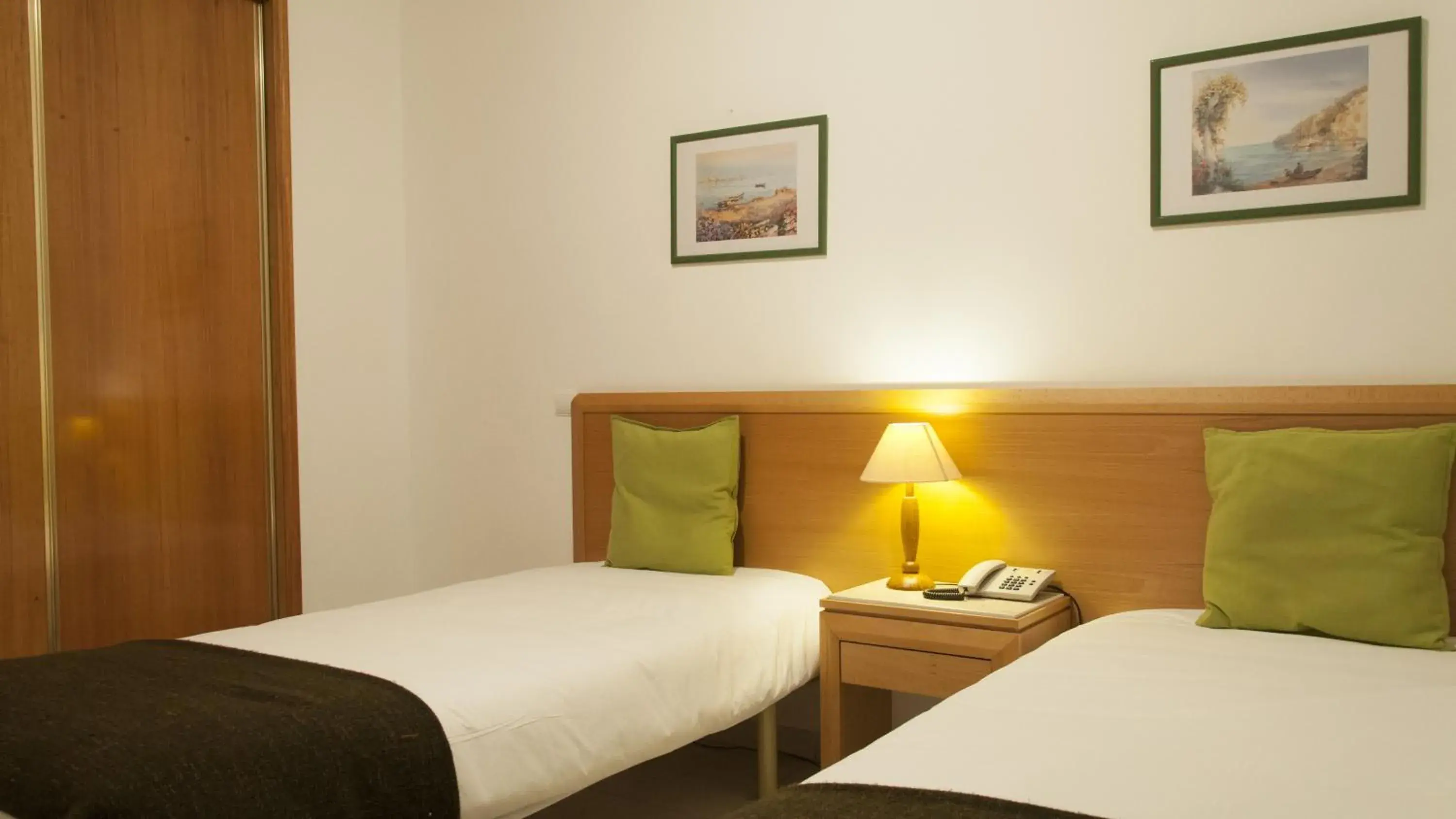 Bedroom, Bed in Plaza Real by Atlantichotels Bedroom, Bed in Plaza Real by Atlantichotels
