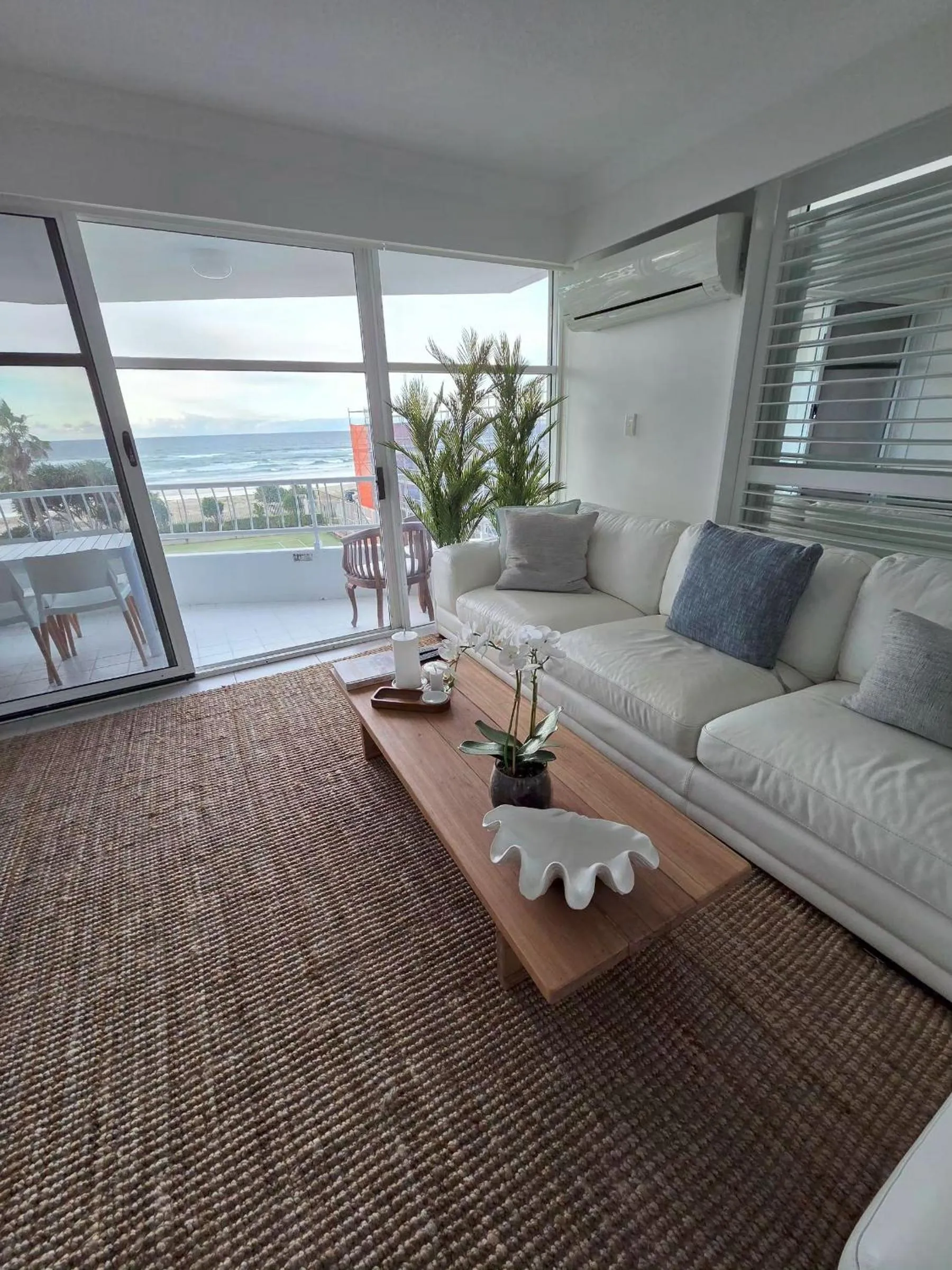 Sea view in 19th Avenue on the Beach