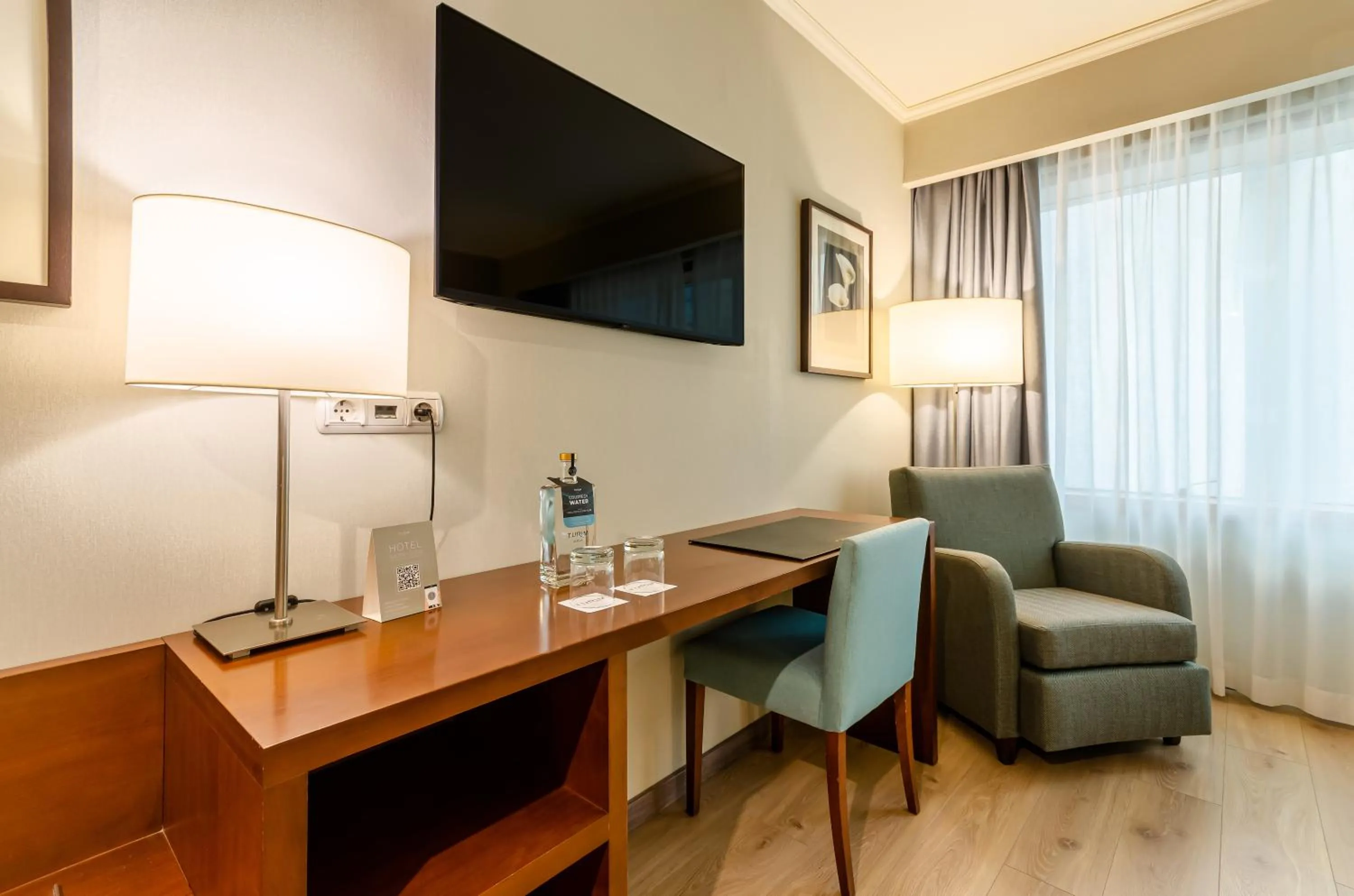 TV and multimedia in TURIM Europa Hotel