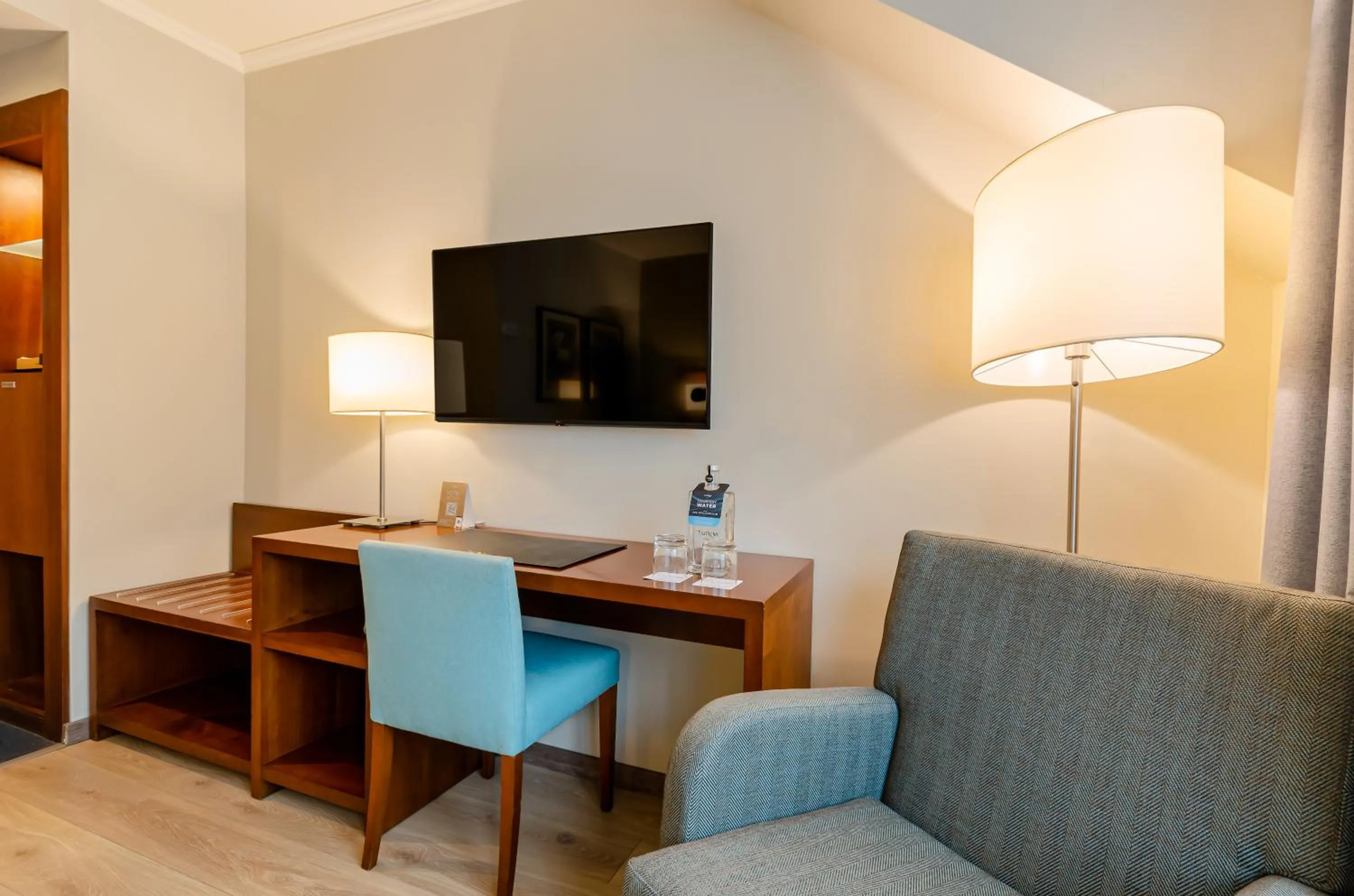 TV and multimedia in TURIM Europa Hotel