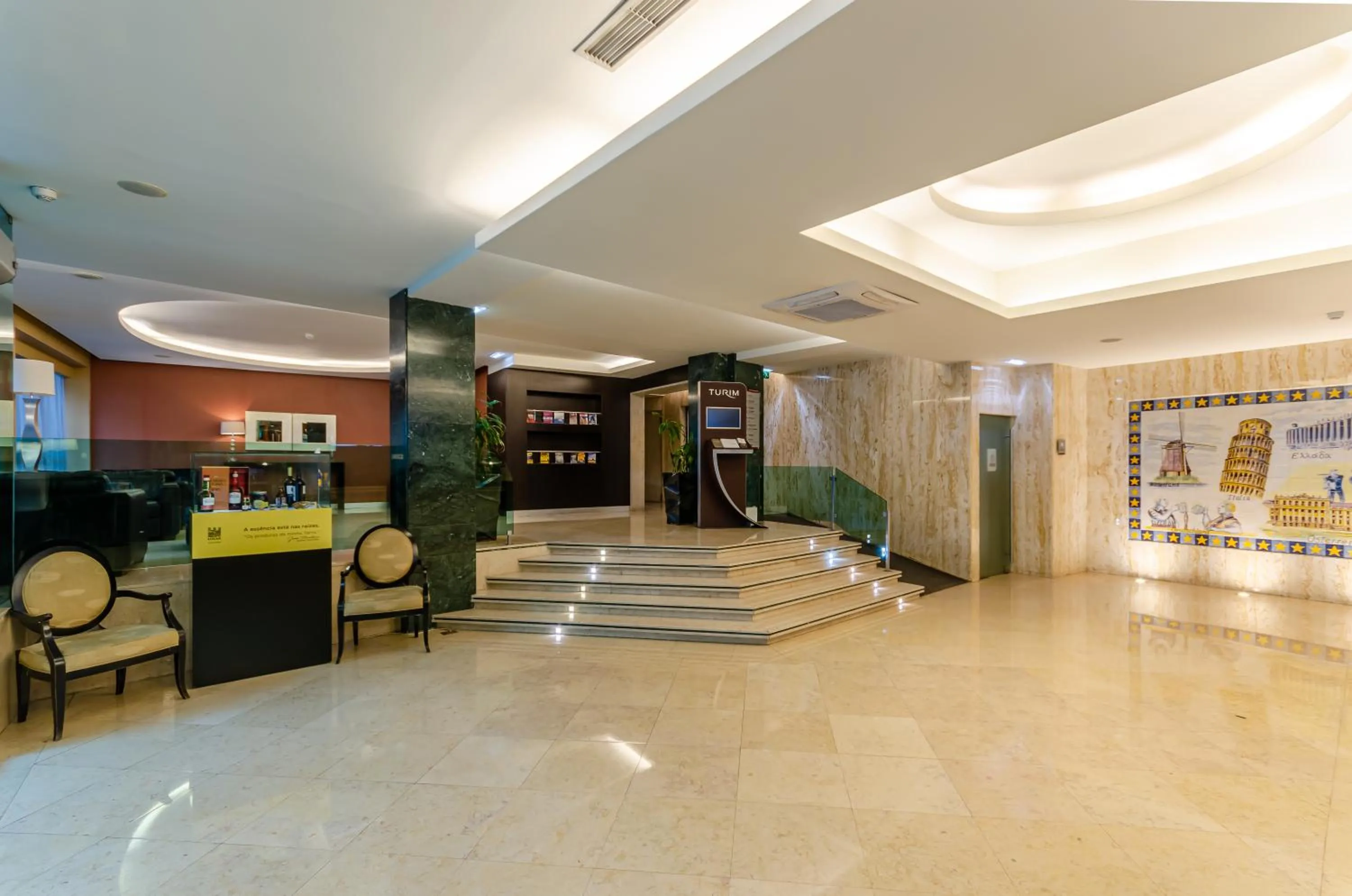 Lobby or reception in TURIM Europa Hotel