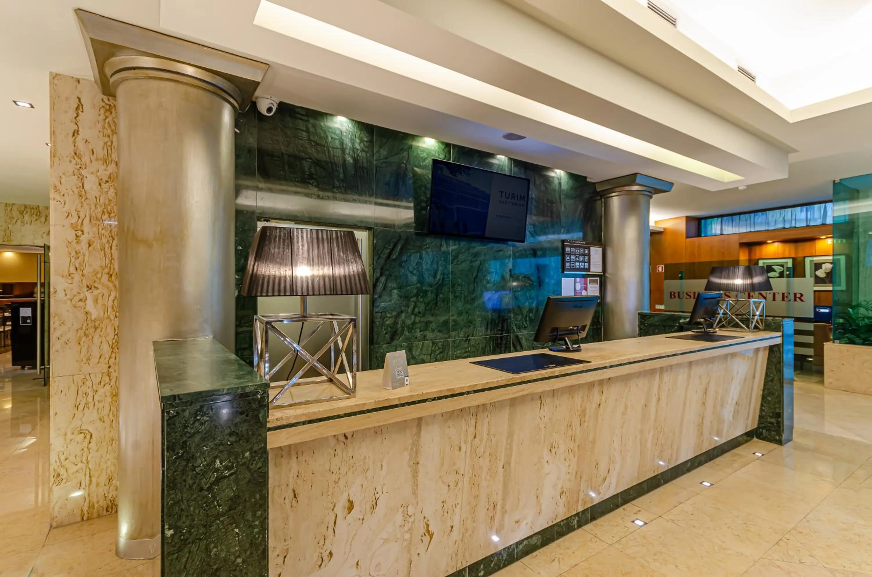 Lobby or reception in TURIM Europa Hotel