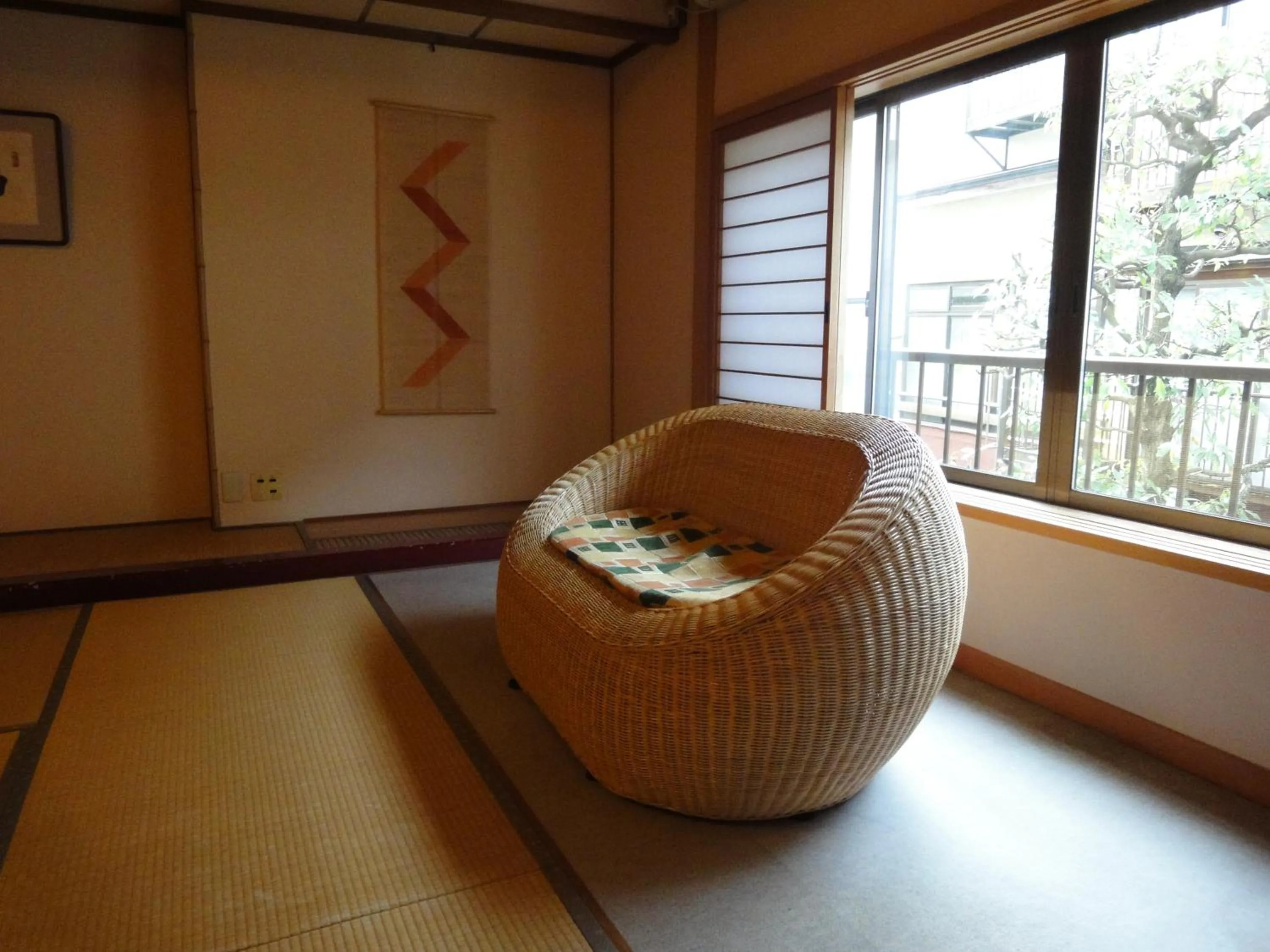 Decorative detail in Kinsui Annex