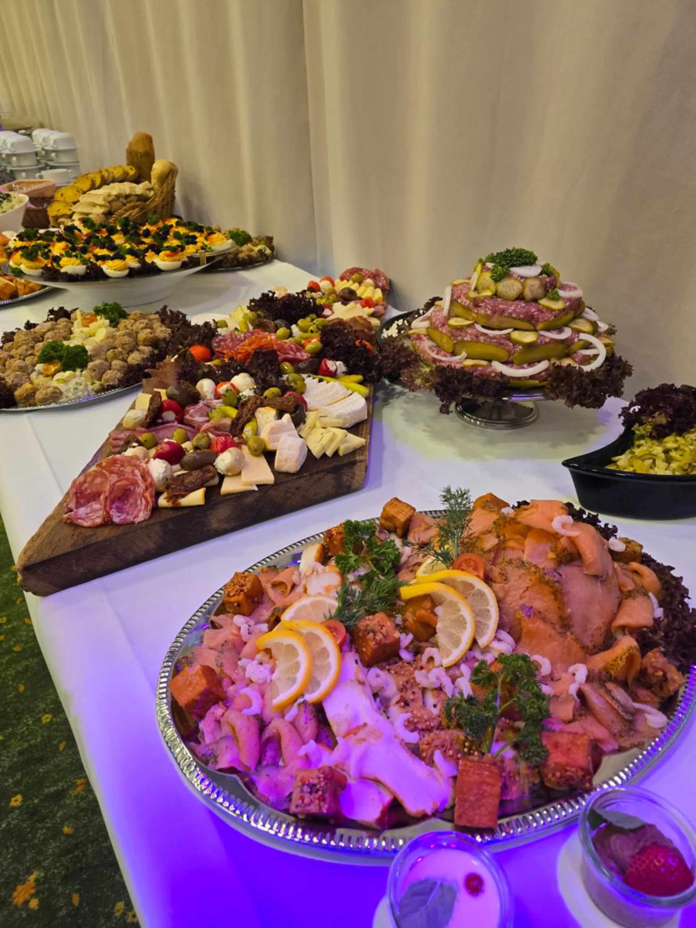 Hotel Bördehof, direkt an der A2 & A14, Restaurant, Tagung, individuell