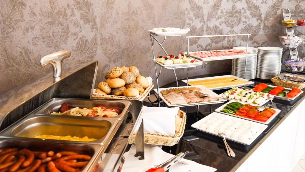 Food and drinks in Centrum Konferencyjno-Apartamentowe Mrówka