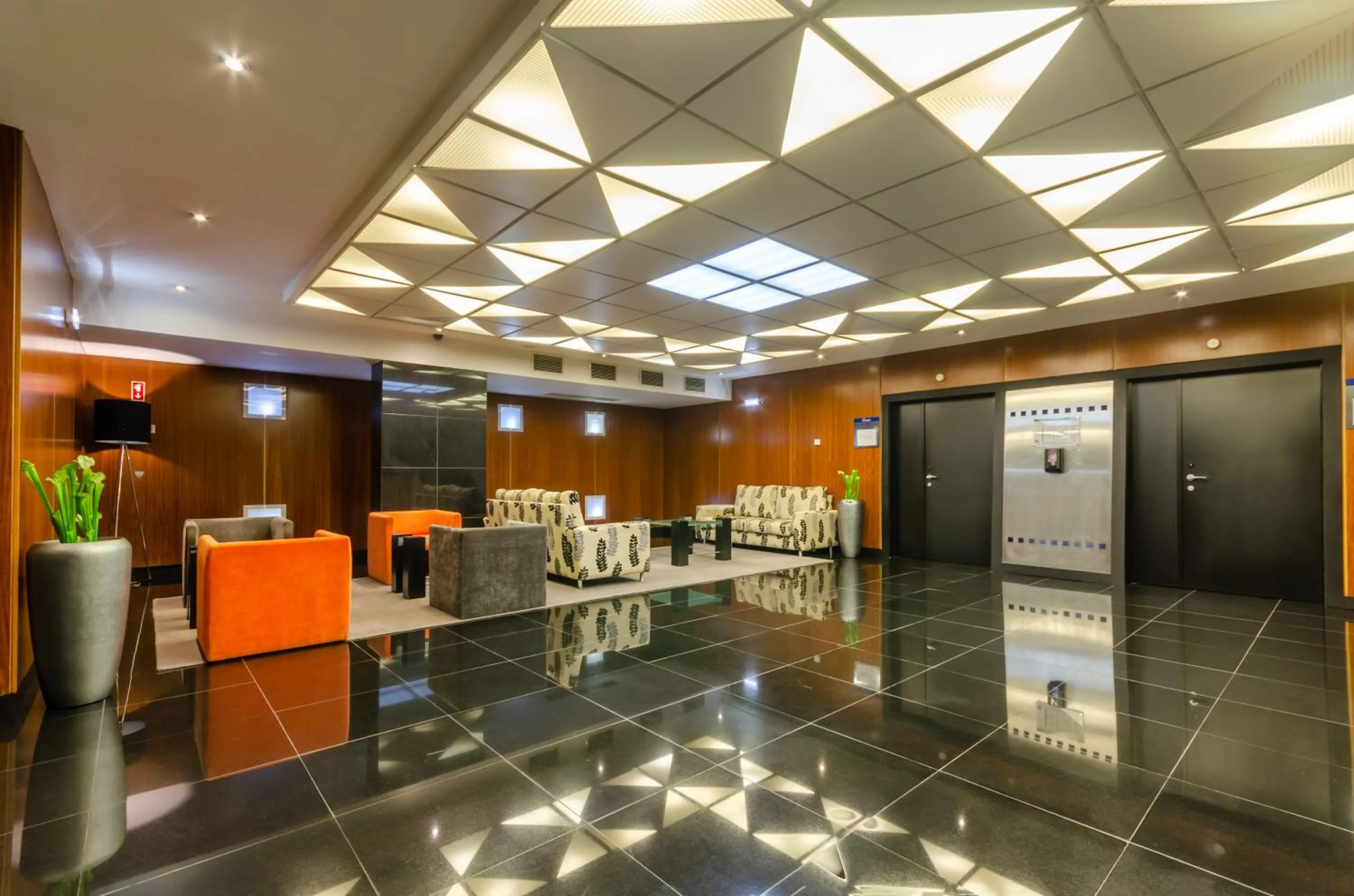 Seating area in Olissippo Marquês de Sá