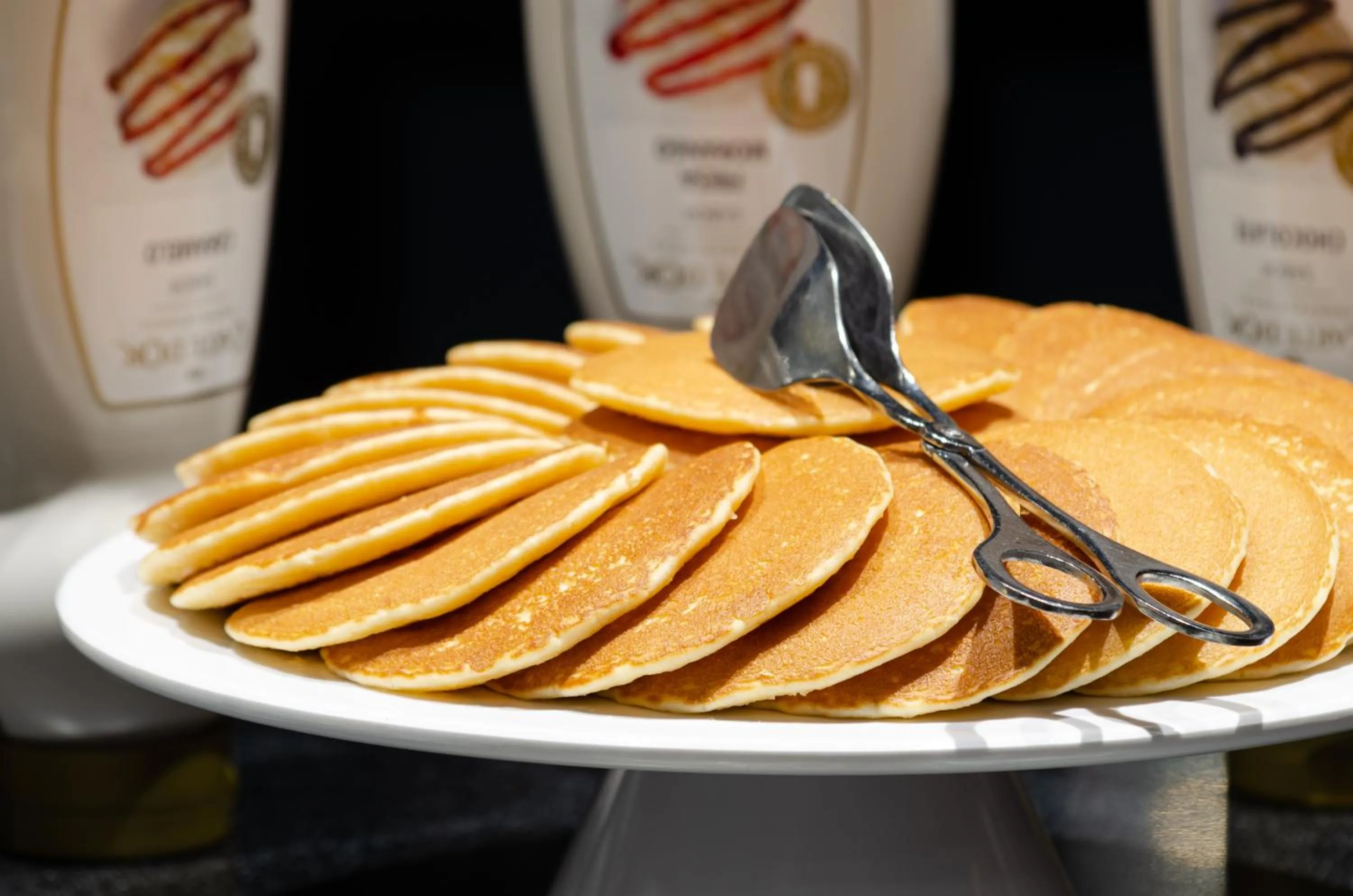 Buffet breakfast in Olissippo Marquês de Sá