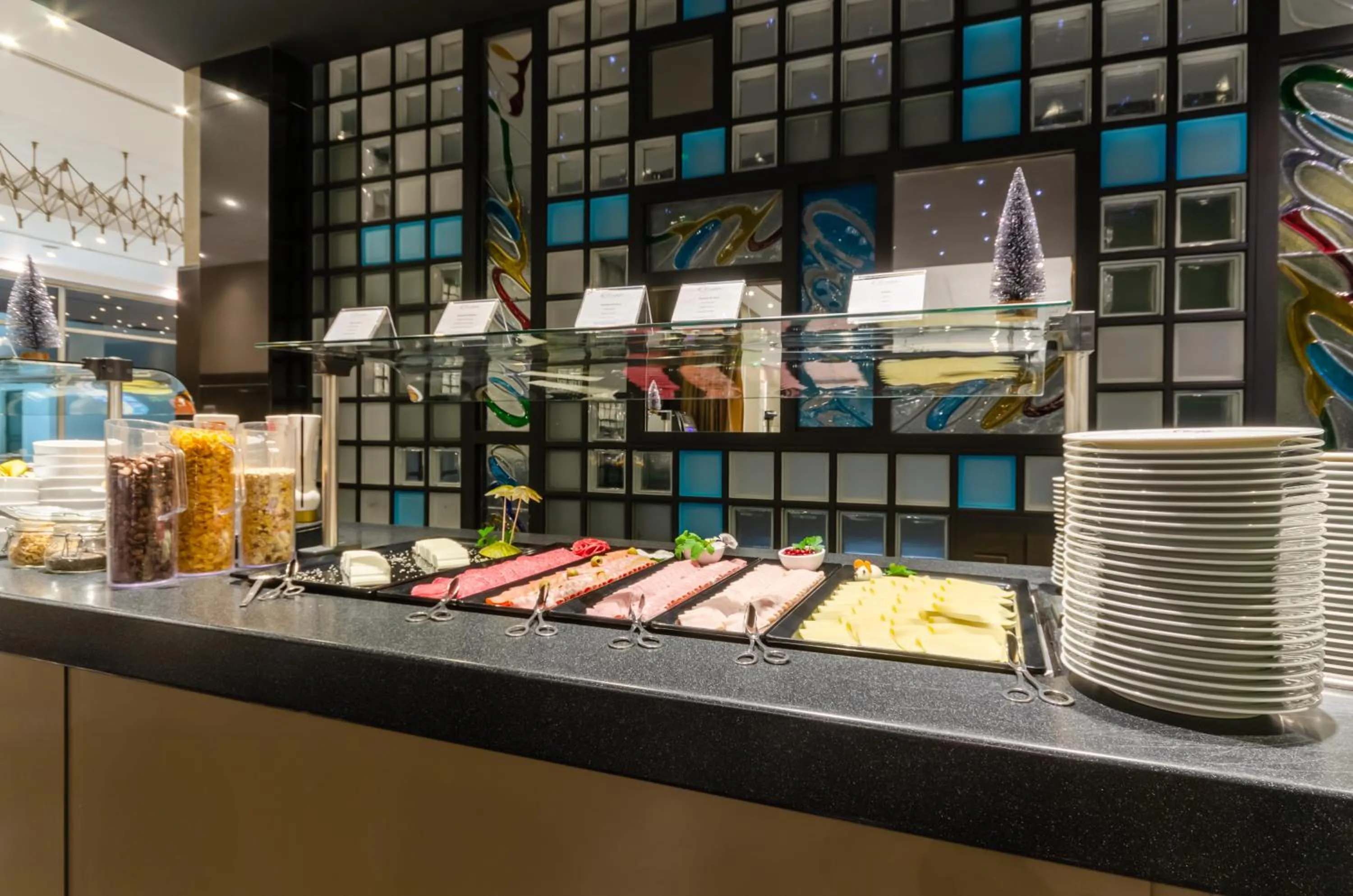 Restaurant/places to eat in Olissippo Marquês de Sá