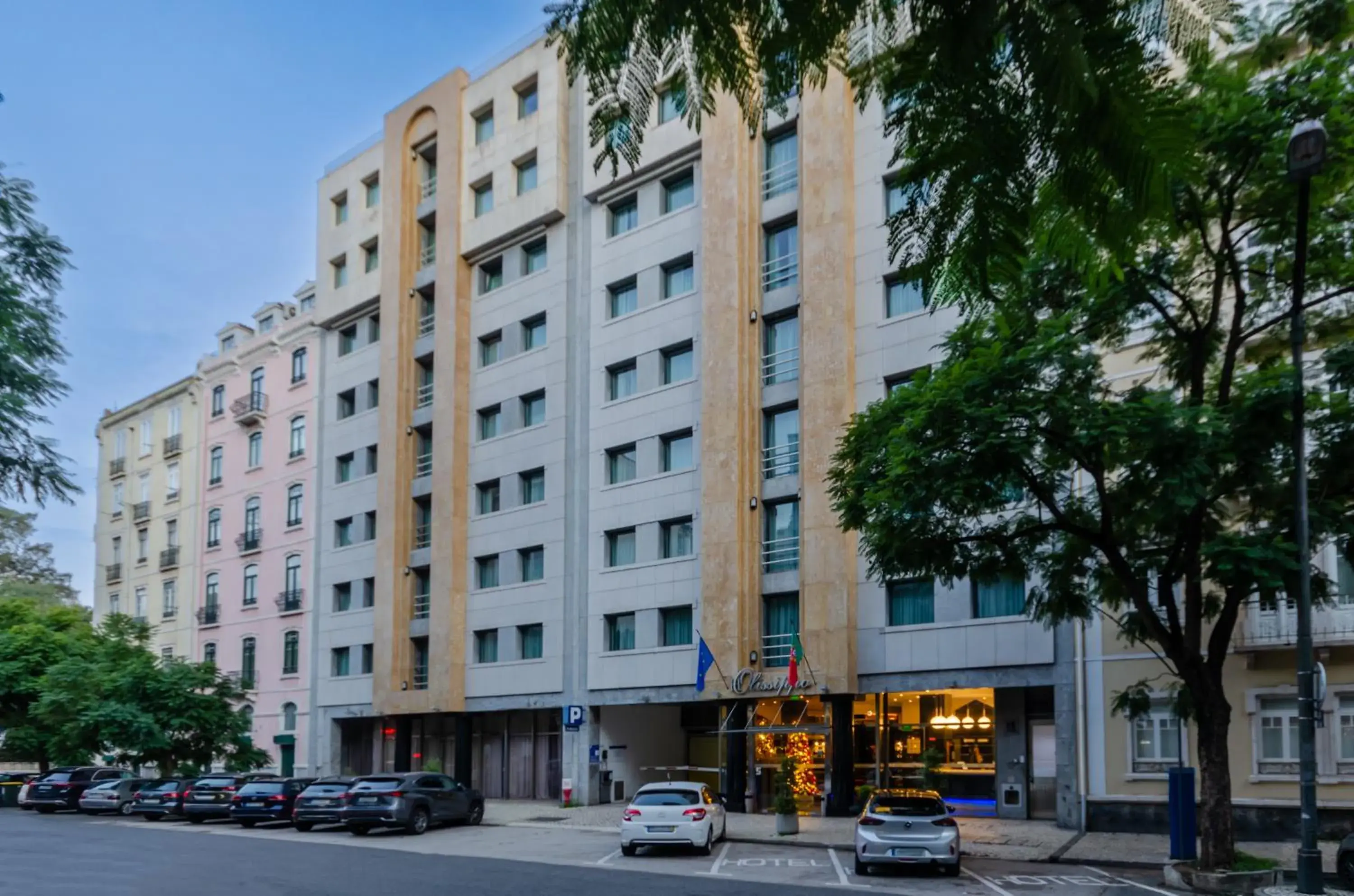 Property building in Olissippo Marquês de Sá Property building in Olissippo Marquês de Sá