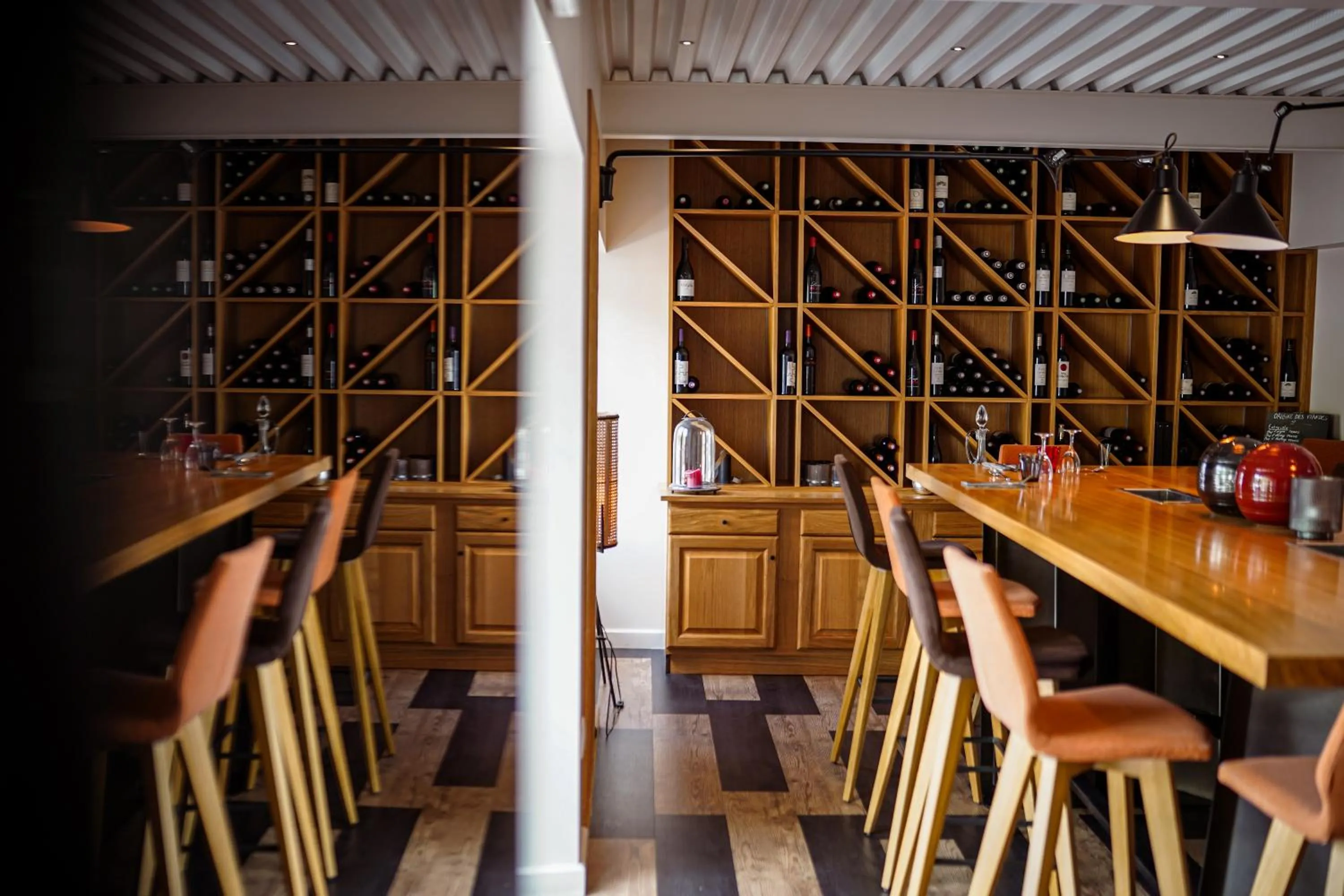 Restaurant/places to eat in Logis Hostellerie de l'Abbaye