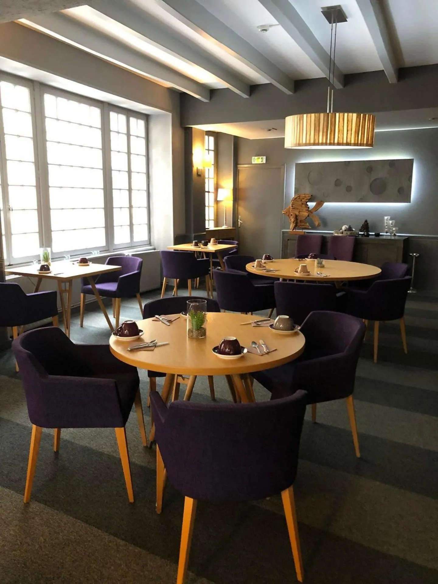 Breakfast in Logis Hostellerie de l'Abbaye