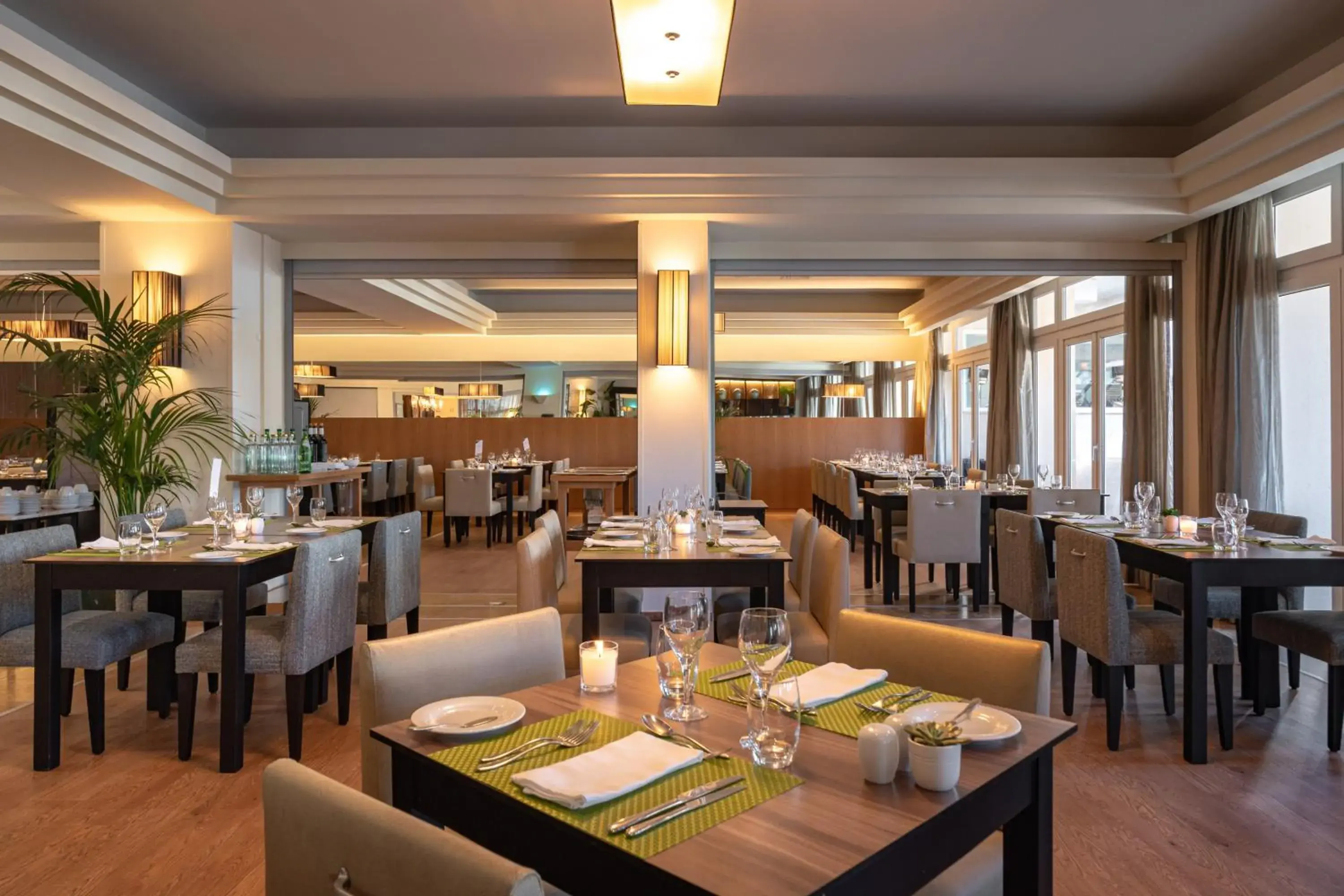 Restaurant/places to eat in Onyria Quinta da Marinha Hotel Restaurant/places to eat in Onyria Quinta da Marinha Hotel