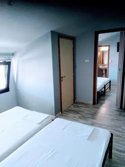 Standard Quadruple Room in Nouvelle Standard Quadruple Room in Nouvelle