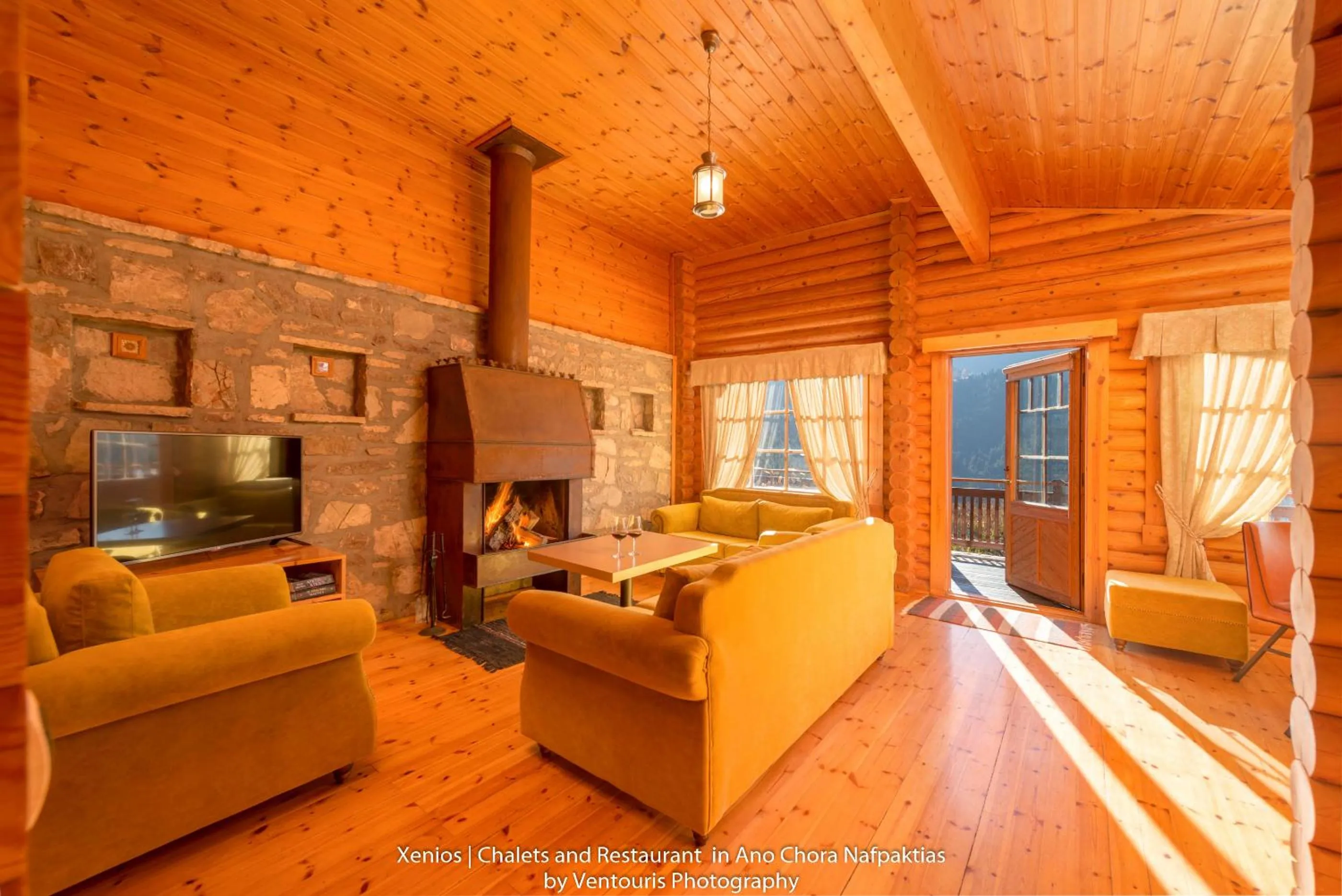 Facade/entrance in Xenios Chalet