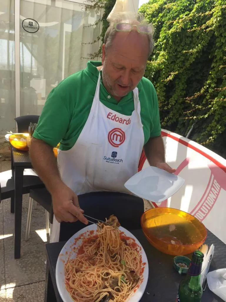 Food and drinks in SUITEBEACH b&b and resort