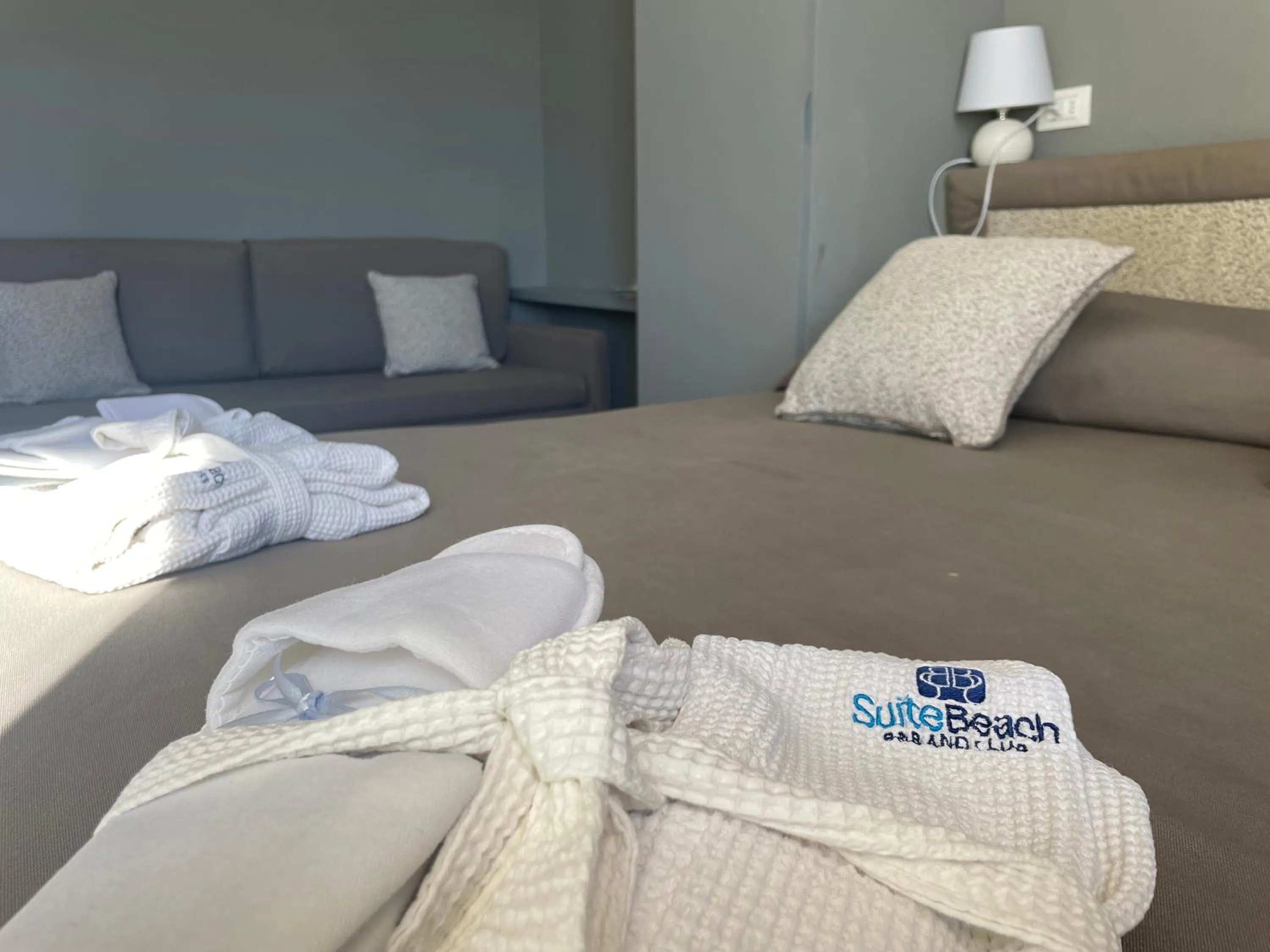 Bedroom, Bed in SUITEBEACH b&b and resort