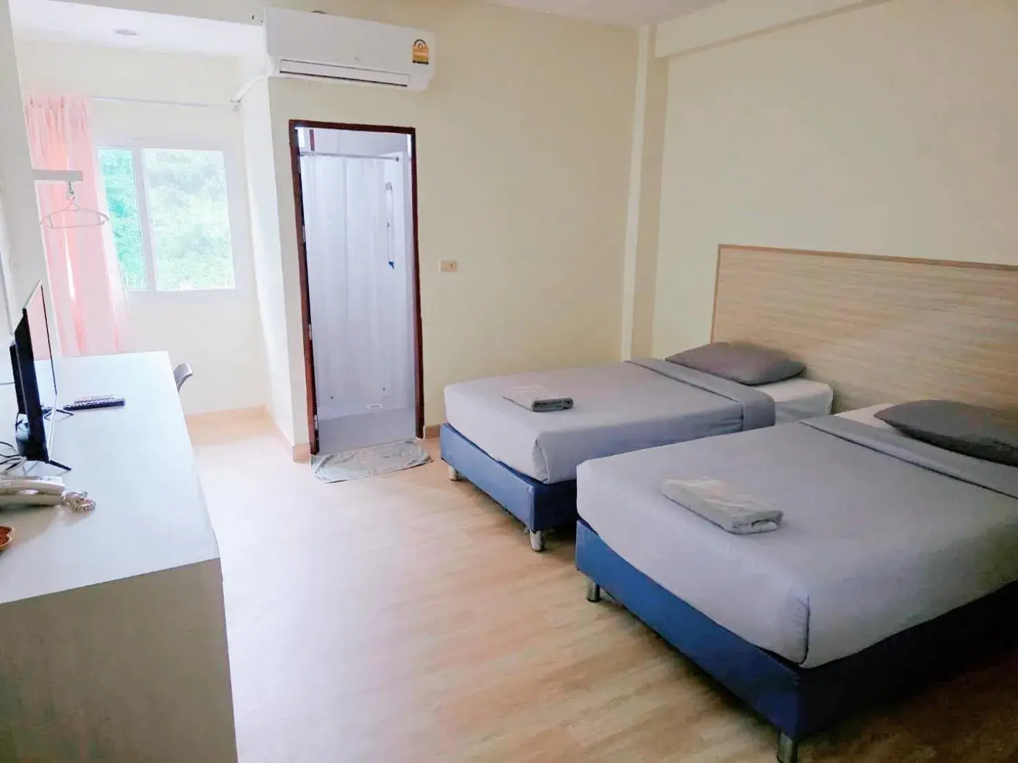 Bed in Pimann Place Hotel Bed in Pimann Place Hotel