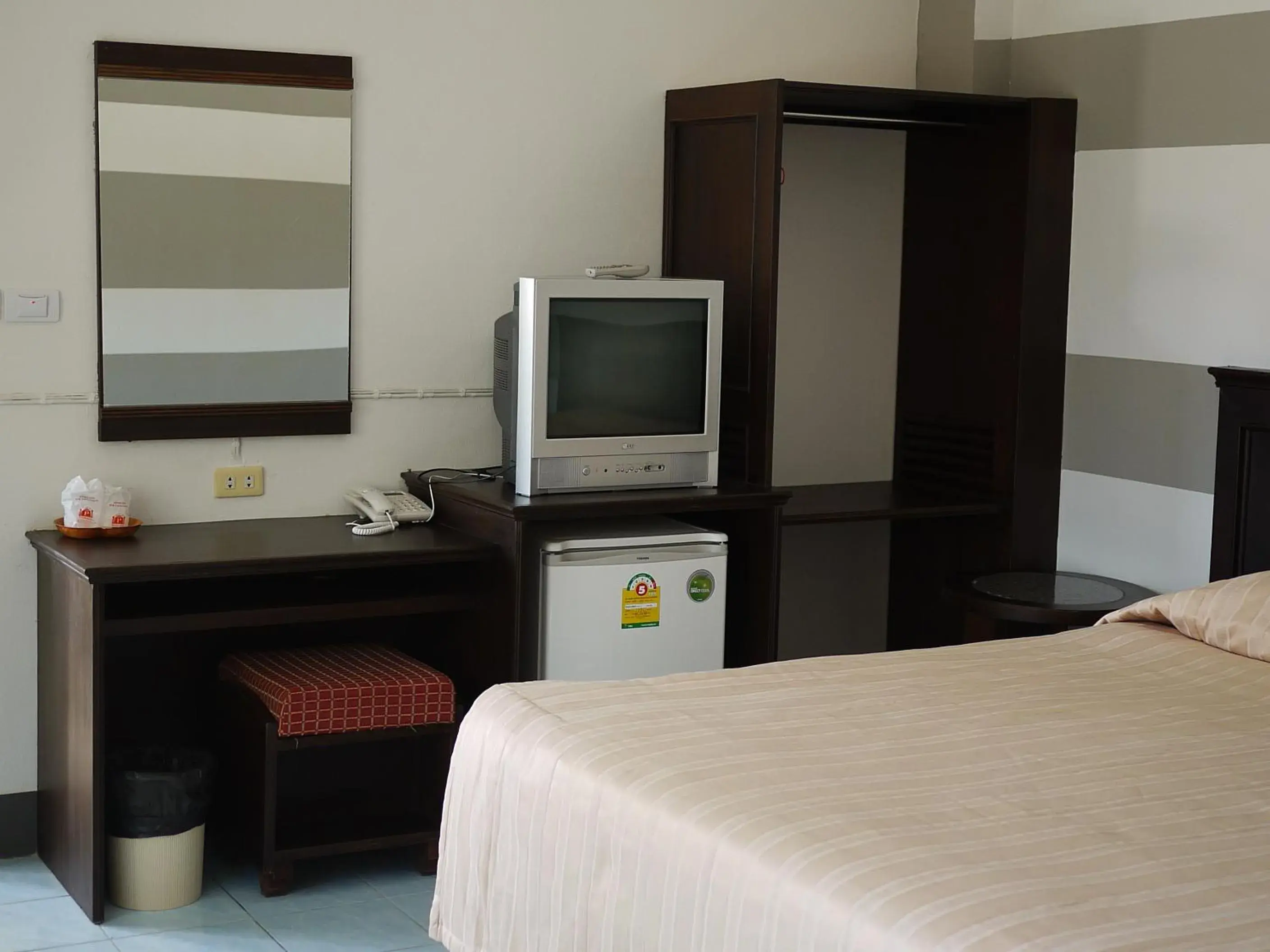 Bed in Pimann Place Hotel Bed in Pimann Place Hotel