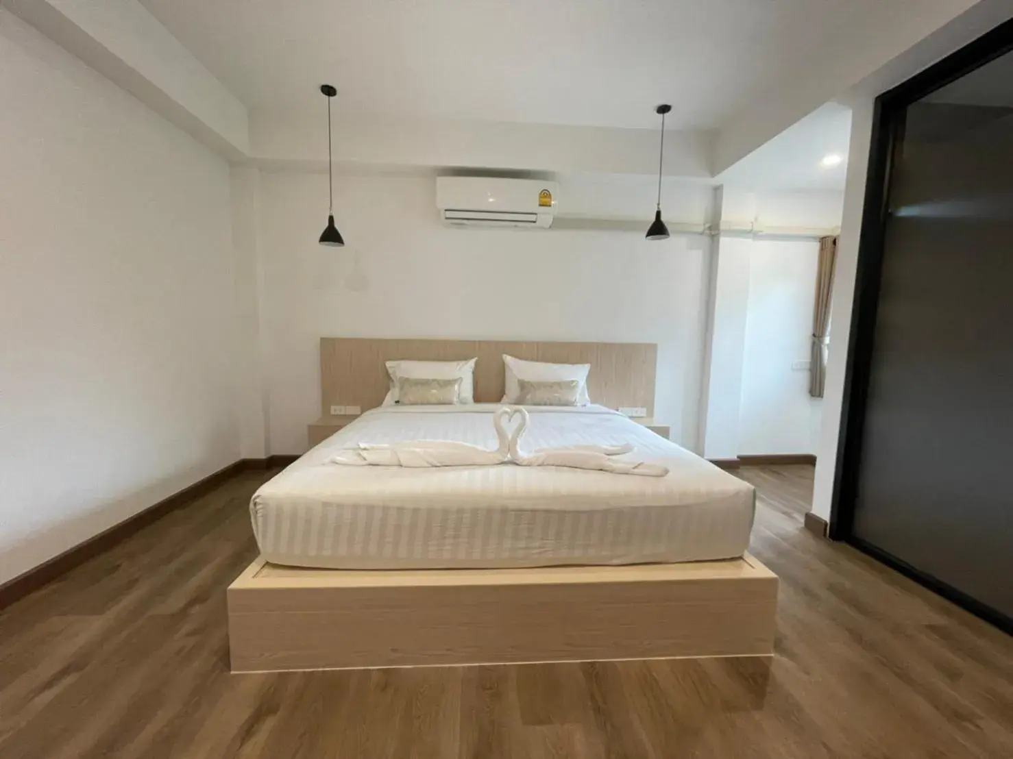 Bed in Pimann Place Hotel Bed in Pimann Place Hotel