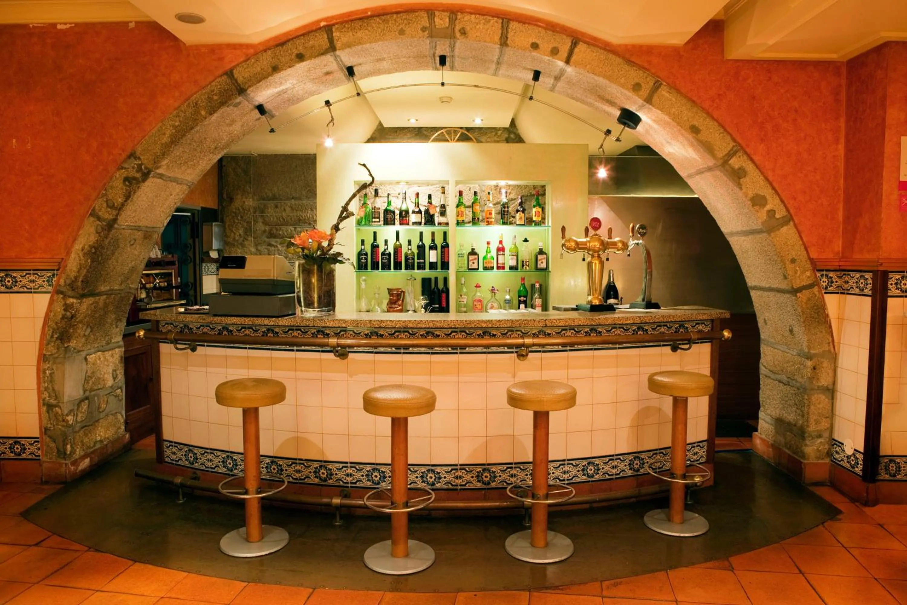 Lounge or bar in Hotel Internacional Porto