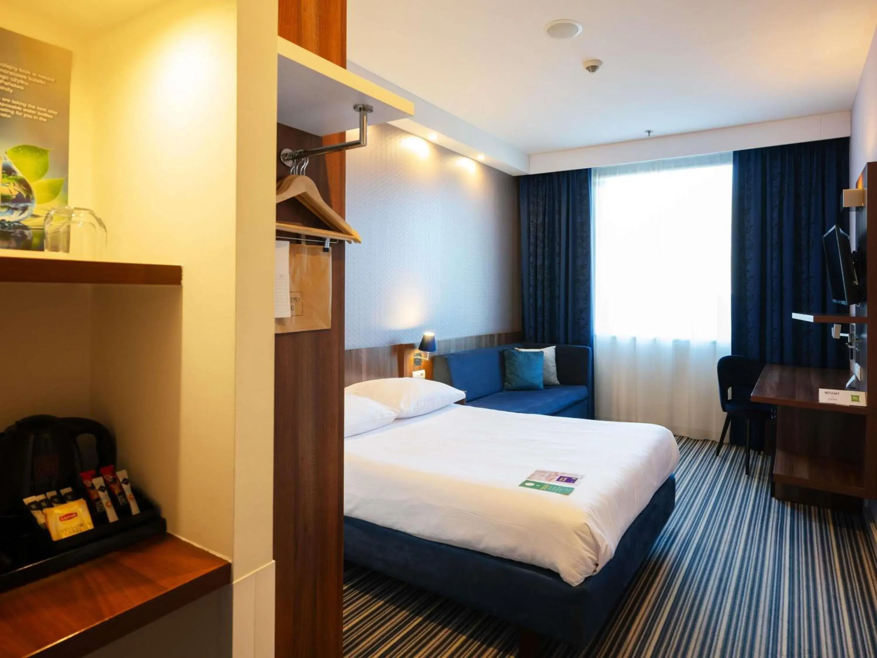 Bedroom, Bed in ibis Styles Wałbrzych Bedroom, Bed in ibis Styles Wałbrzych