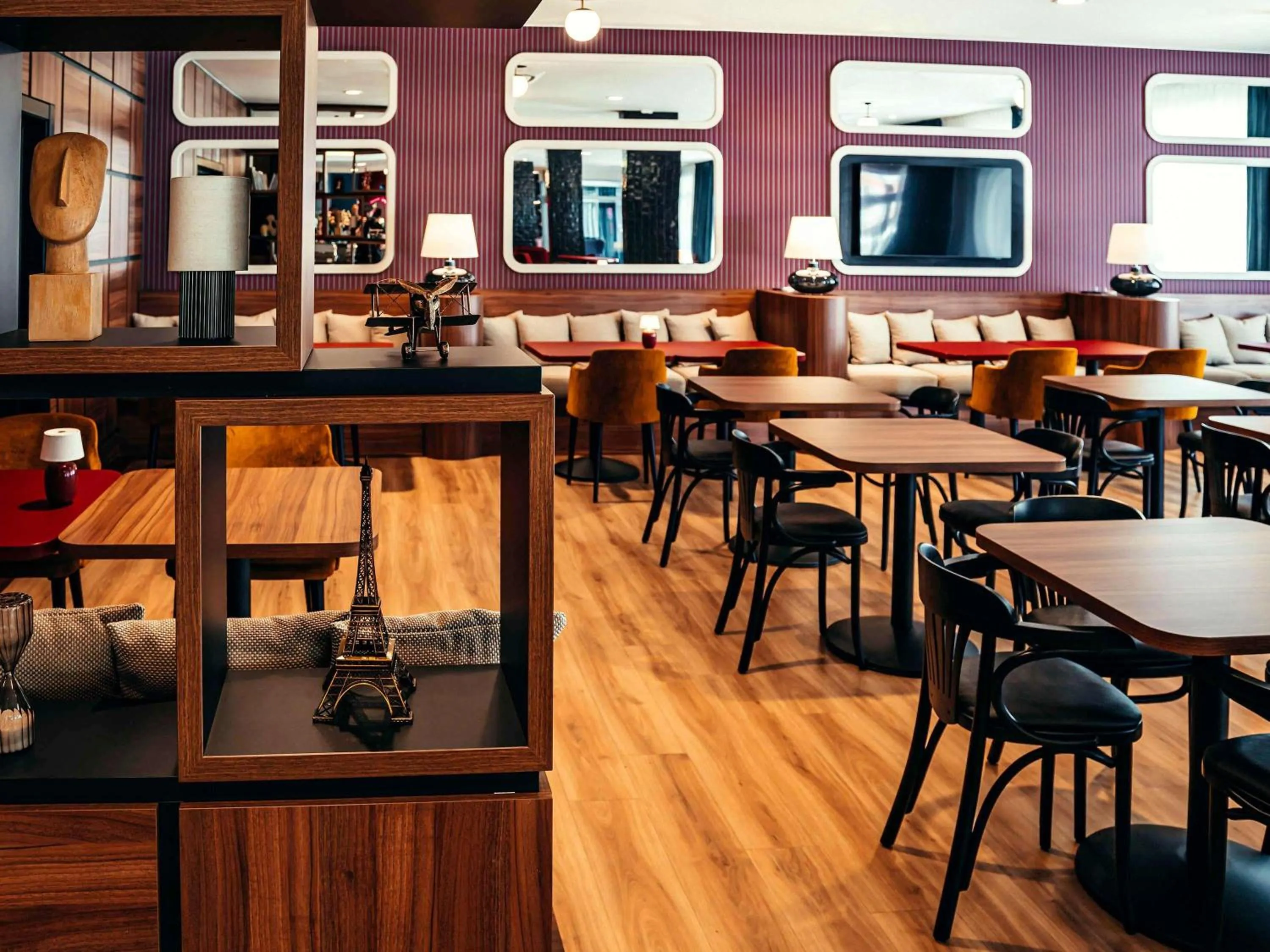 Restaurant/places to eat in ibis Styles Wałbrzych