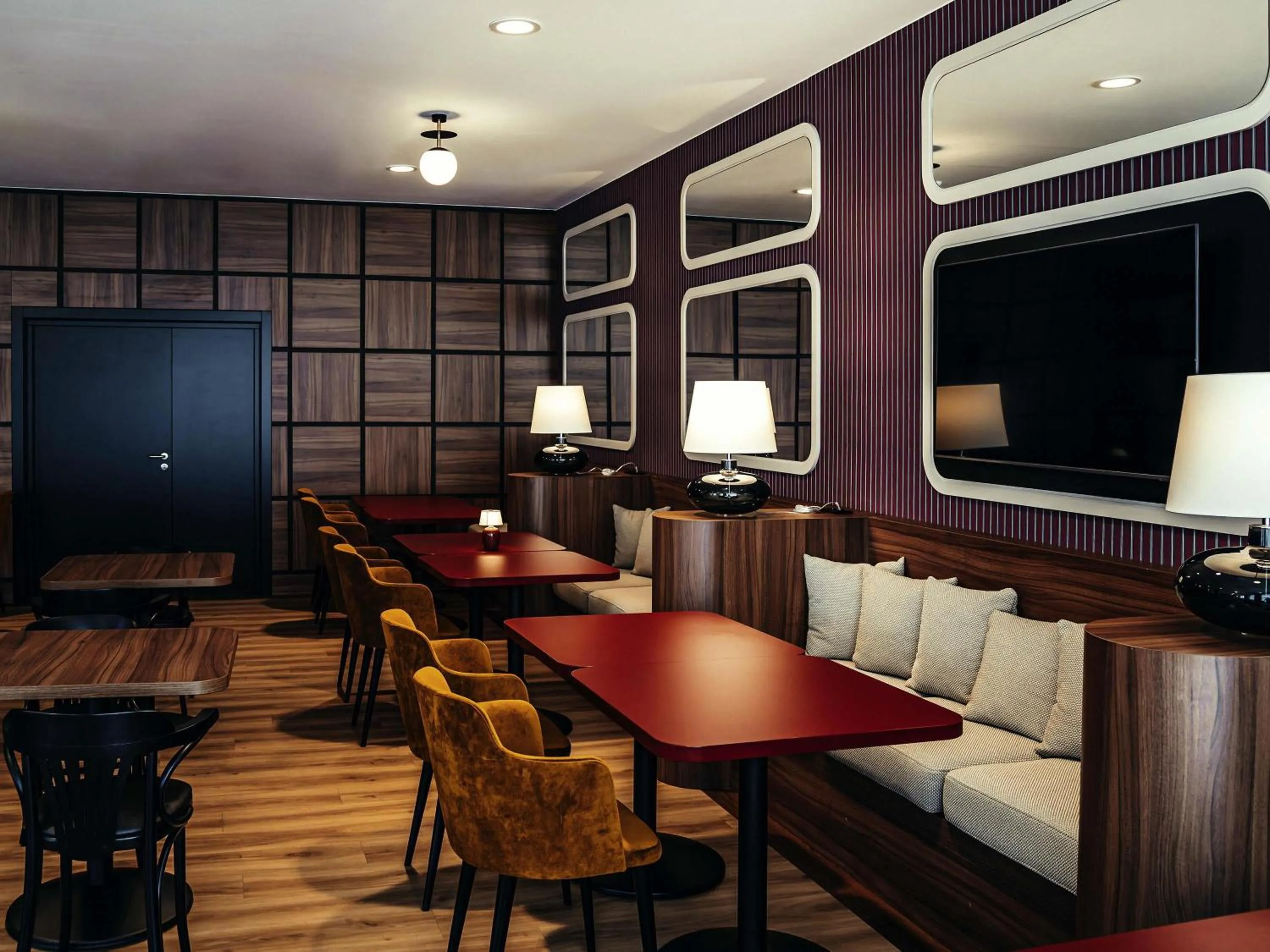 Restaurant/places to eat in ibis Styles Wałbrzych