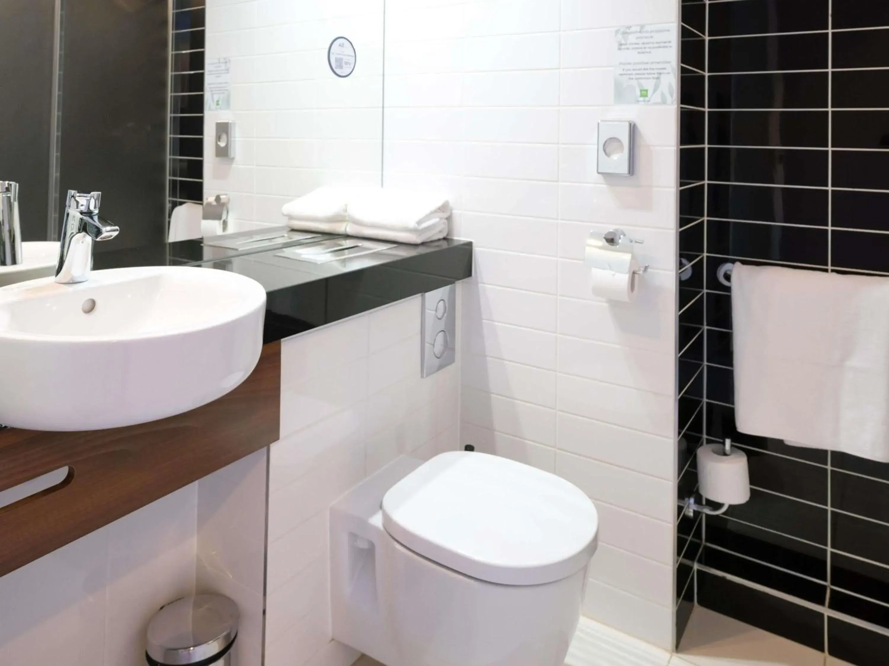 Bedroom in ibis Styles Wałbrzych Bedroom in ibis Styles Wałbrzych