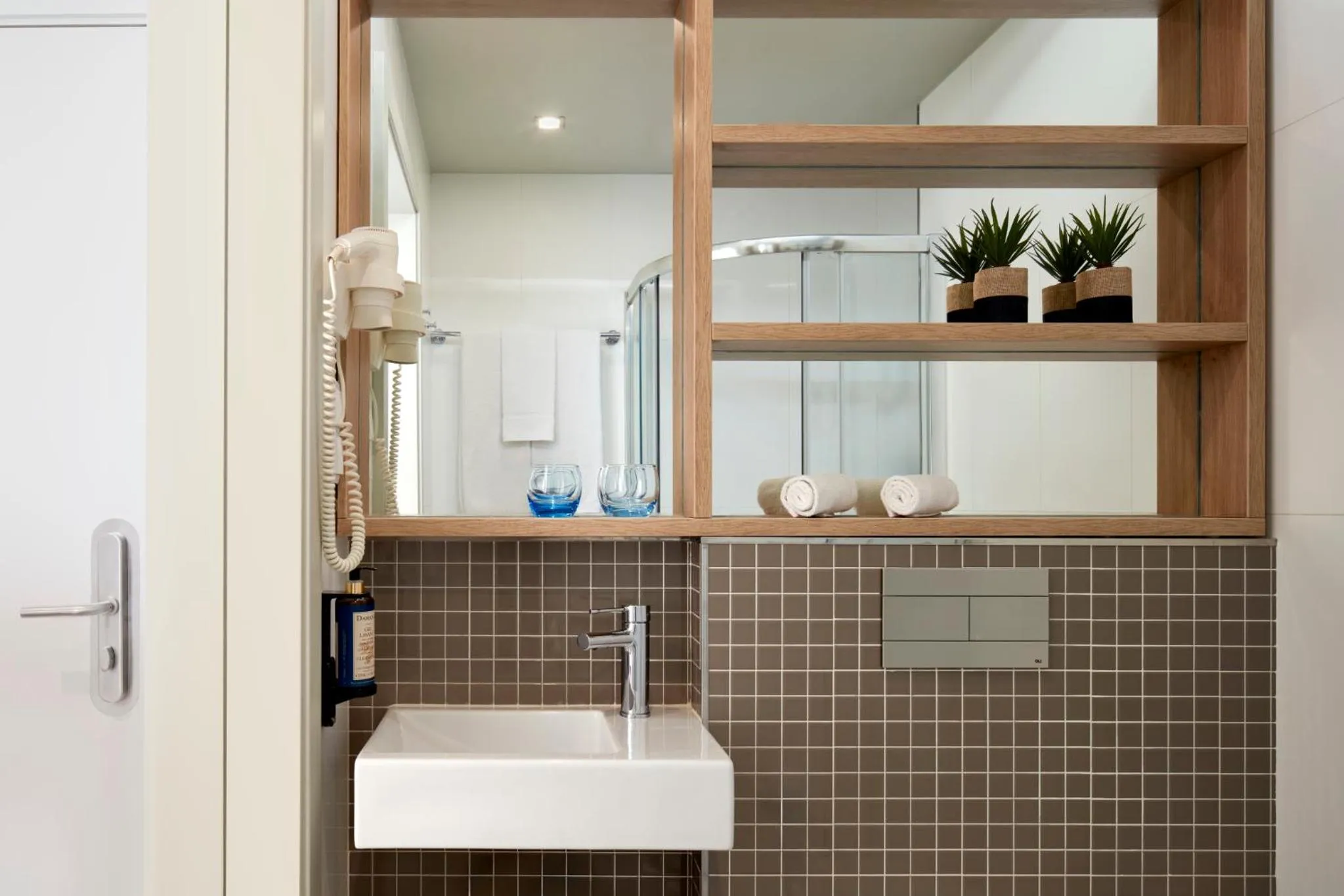 Bathroom in Dom Jose Beach Hotel (Plus)