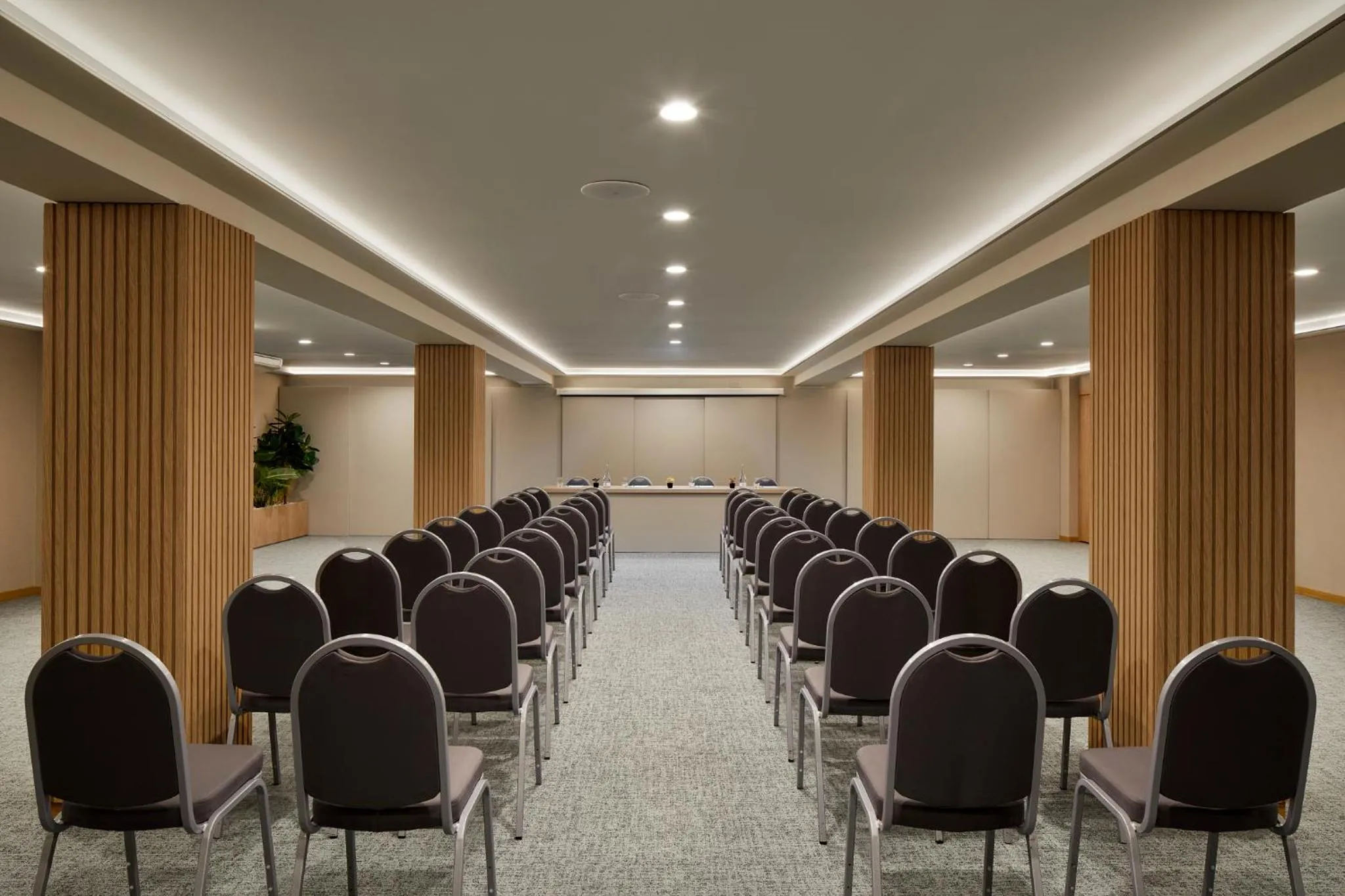 Meeting/conference room in Dom Jose Beach Hotel (Plus)