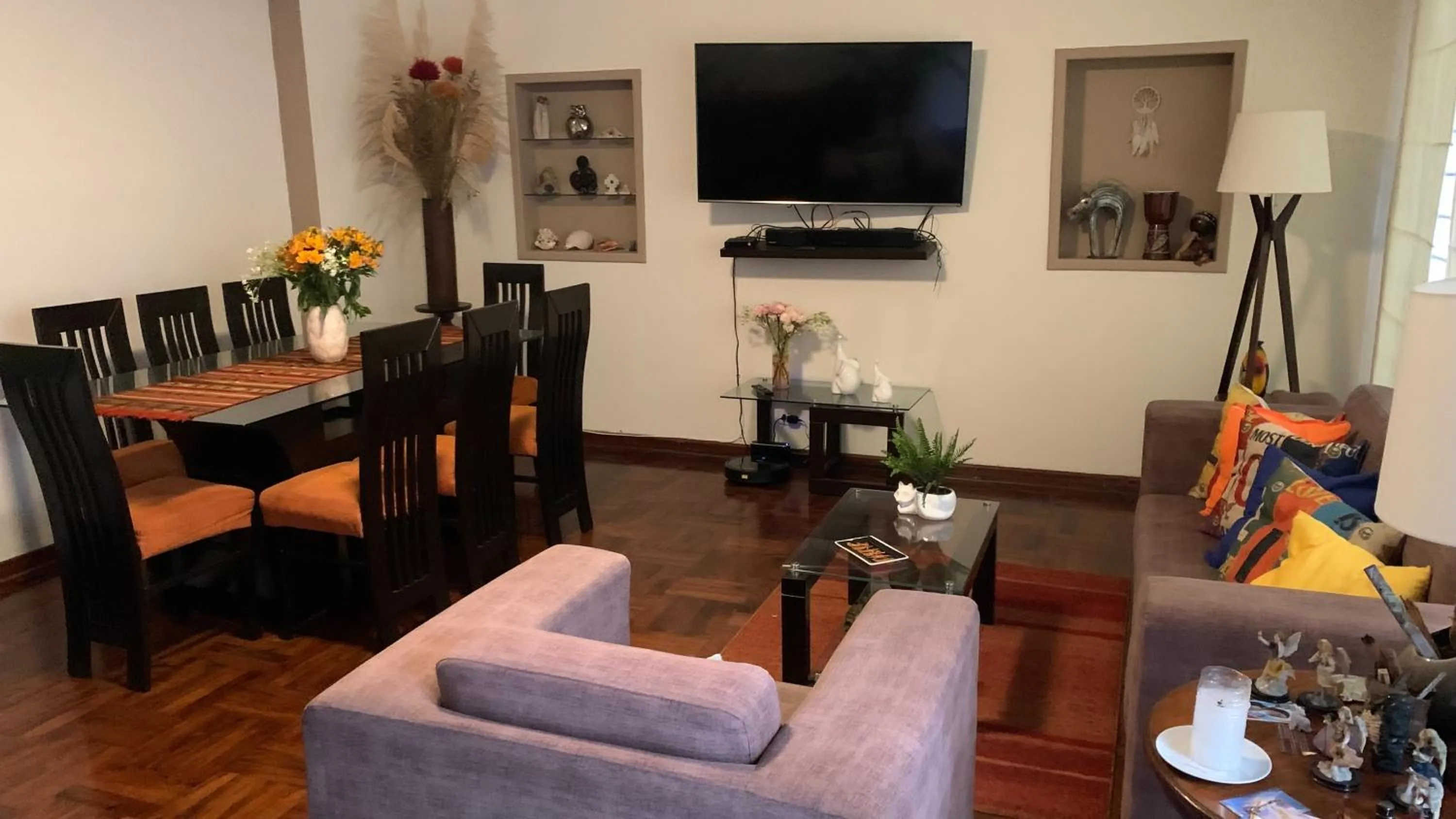 Communal lounge/ TV room in Uli´s house